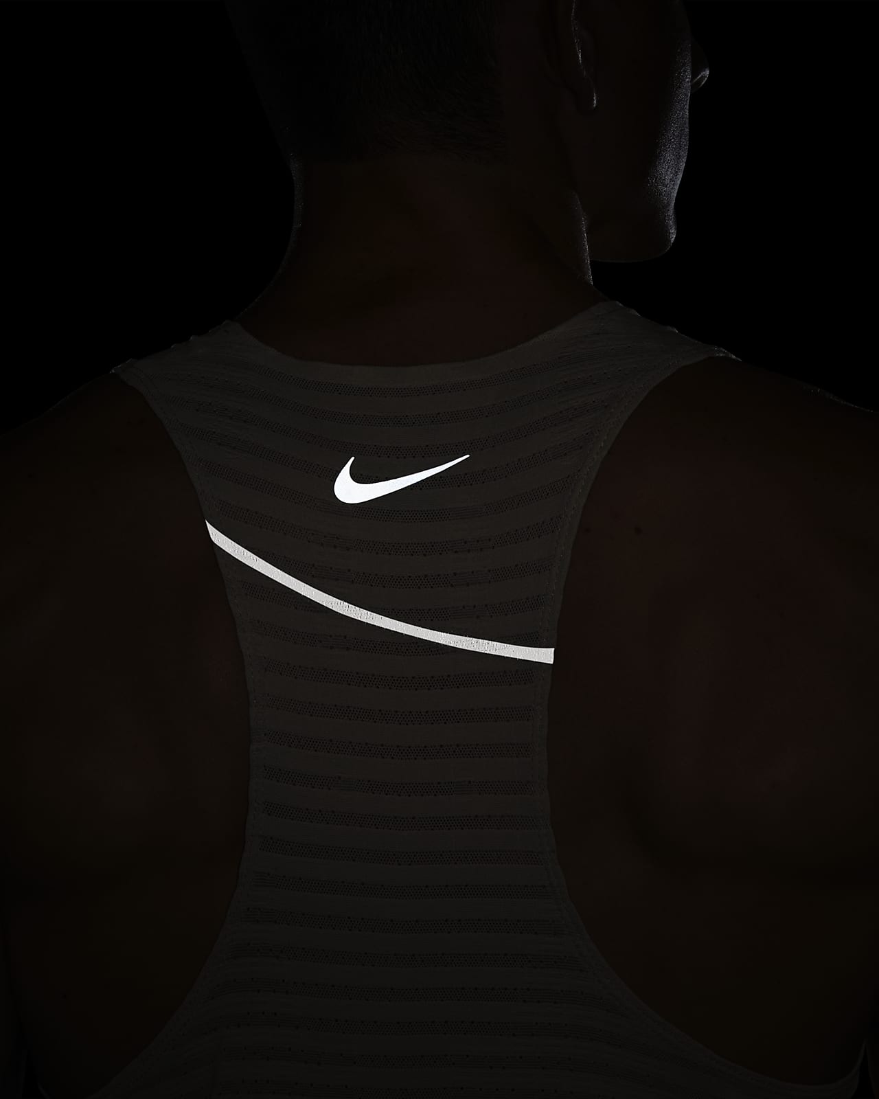 Nike Dri Fit Adv Run Division Men S Pinnacle Running Tank Nike Pt