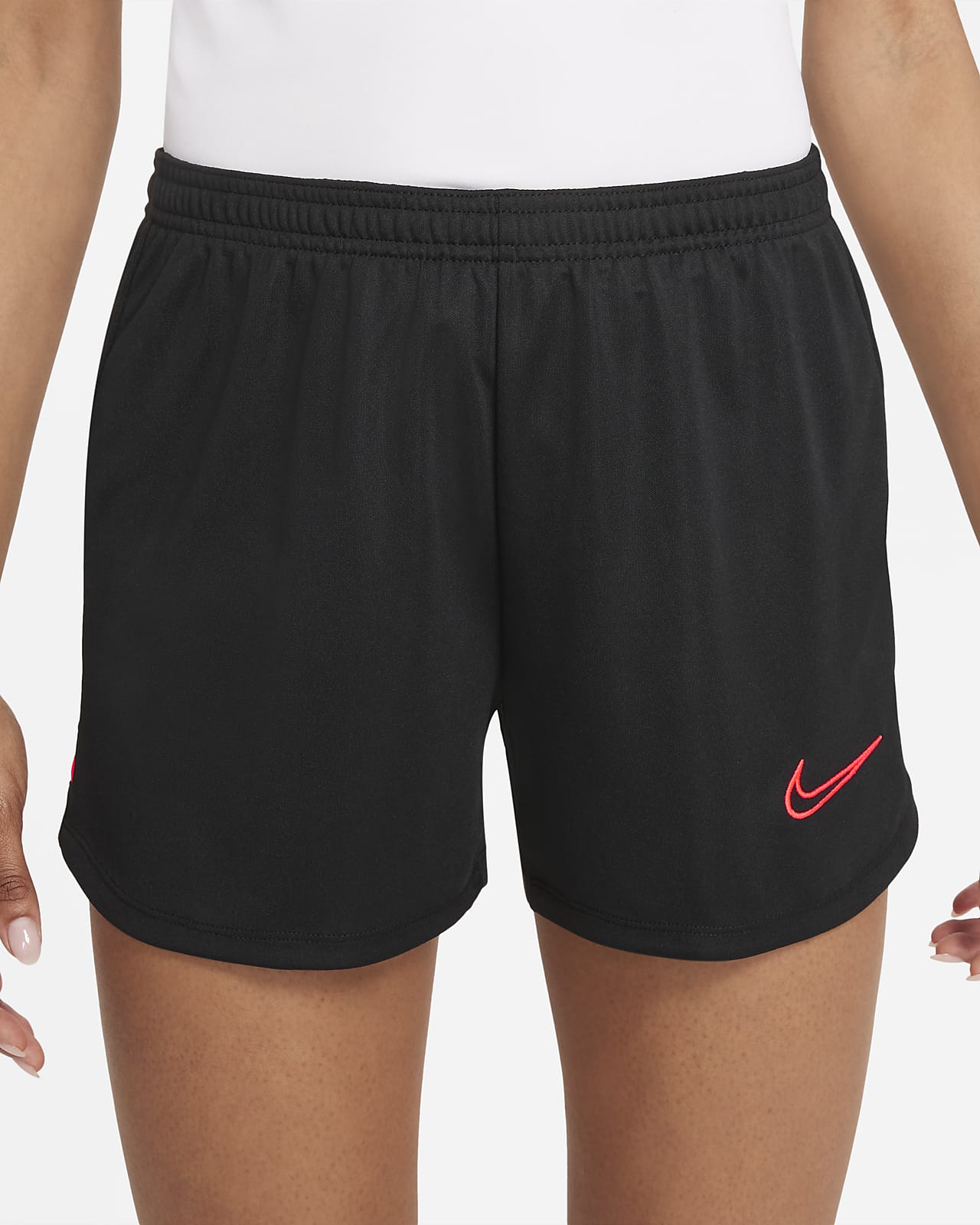 Shorts de fútbol tejidos para mujer Nike Dri FIT Academy Nike MX