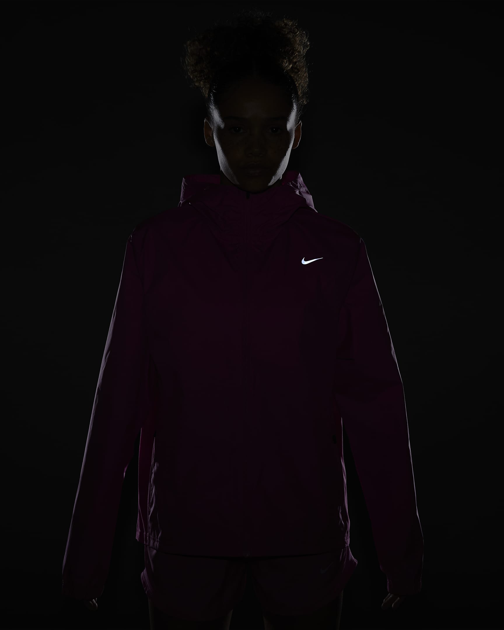 Nike Essential Women S Running Jacket Nike