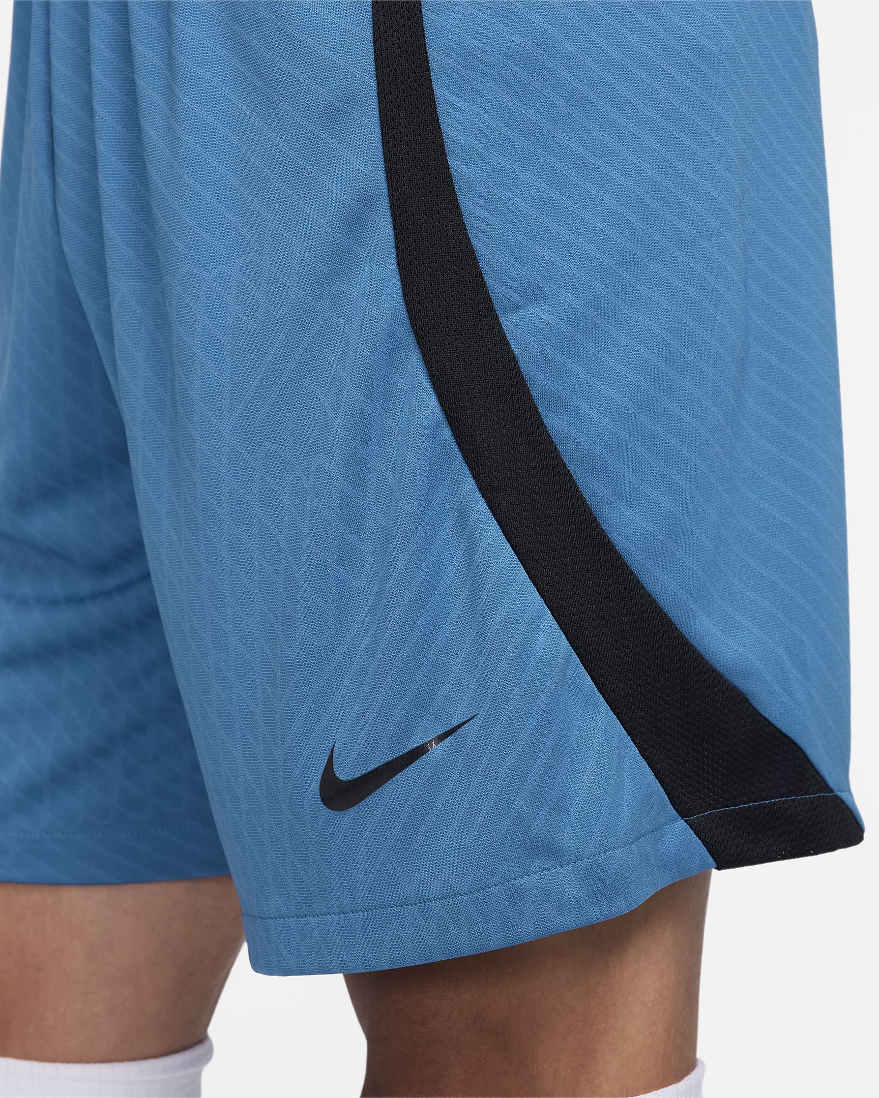 Nike Dri Fit Strike Men S Football Shorts Nike Dk