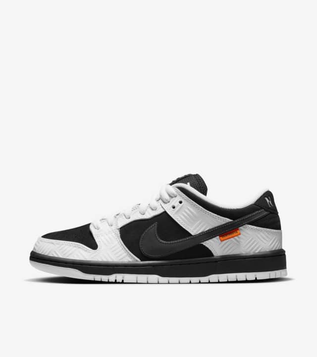 Nike Sb X Tightbooth Dunk Low Pro Black And White Fd