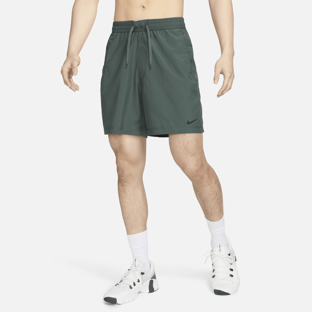 Nike Dri-FIT Form Men's 18cm (approx.) Unlined Versatile Shorts