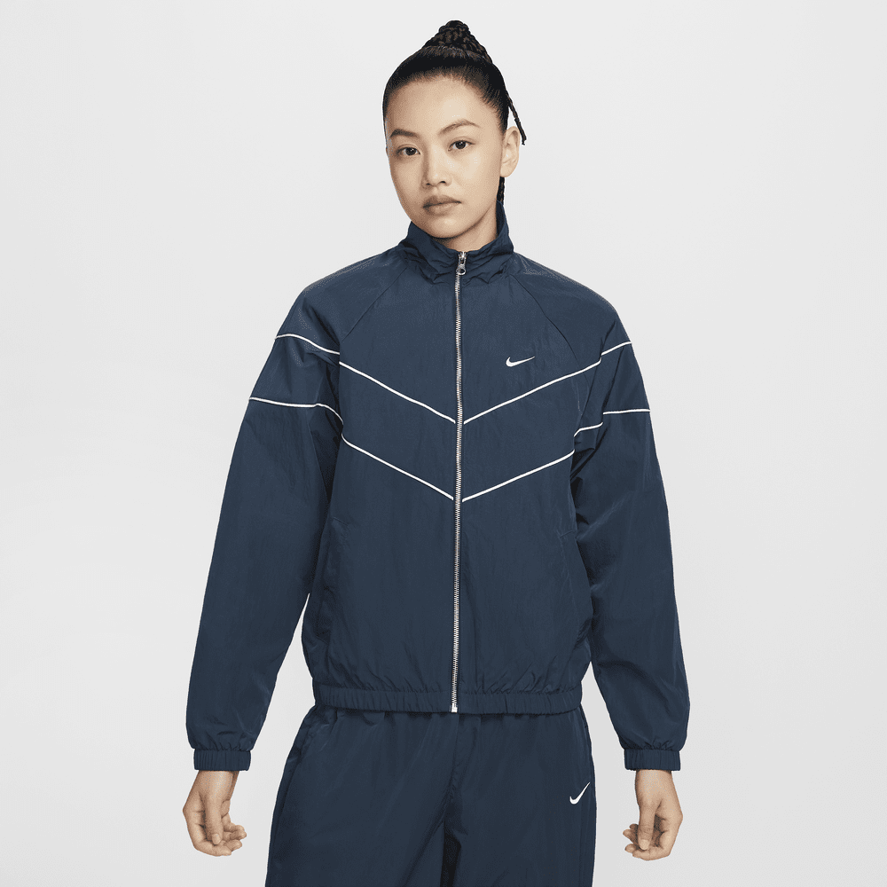 Nike Windrunner Women's Loose UV Woven Full-Zip Jacket