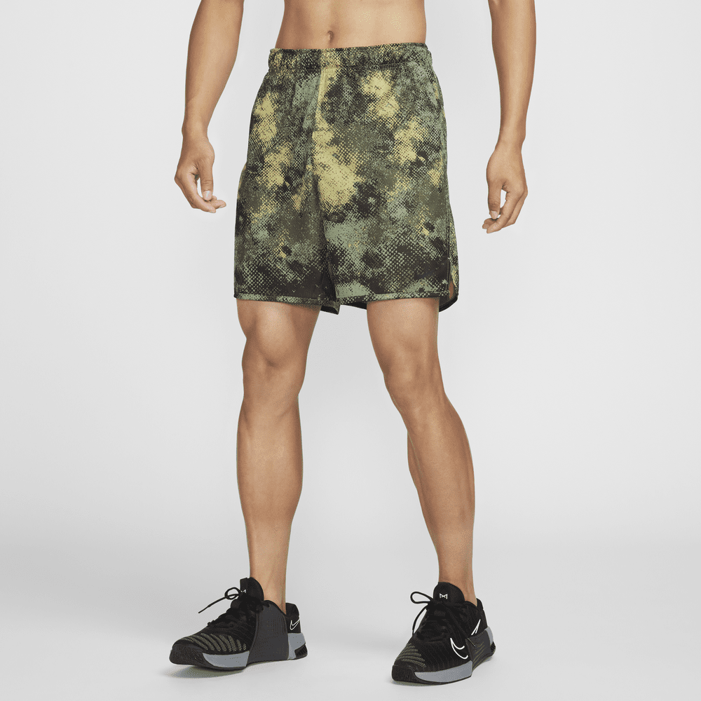 Nike Totality Camo Men's 18cm (approx.) Dri-FIT Unlined Fitness Shorts