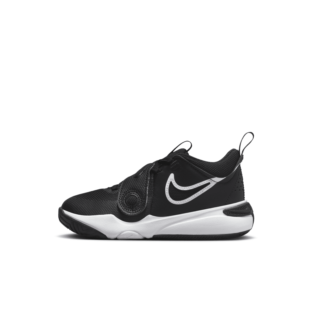 Nike Team Hustle D 11 Younger Kids' Shoes