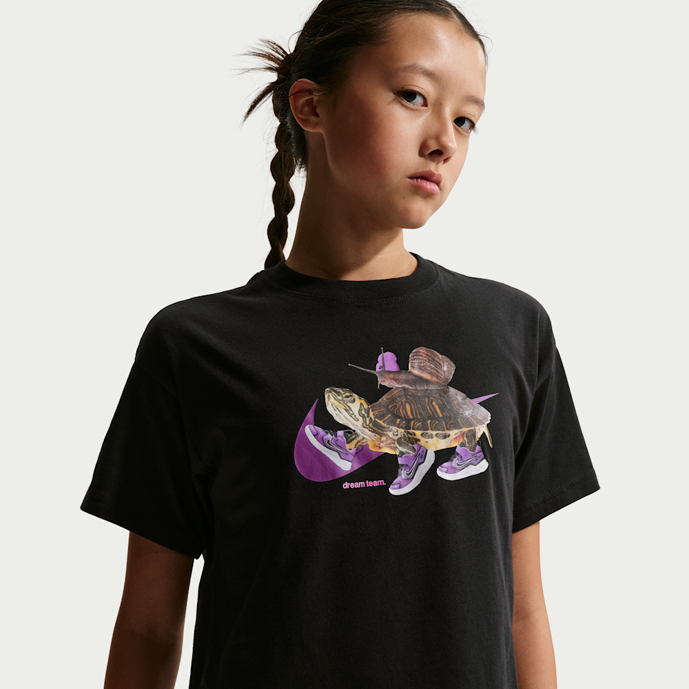 Nike Sportswear Older Kids' (girls') Boxy T-shirt In Black
