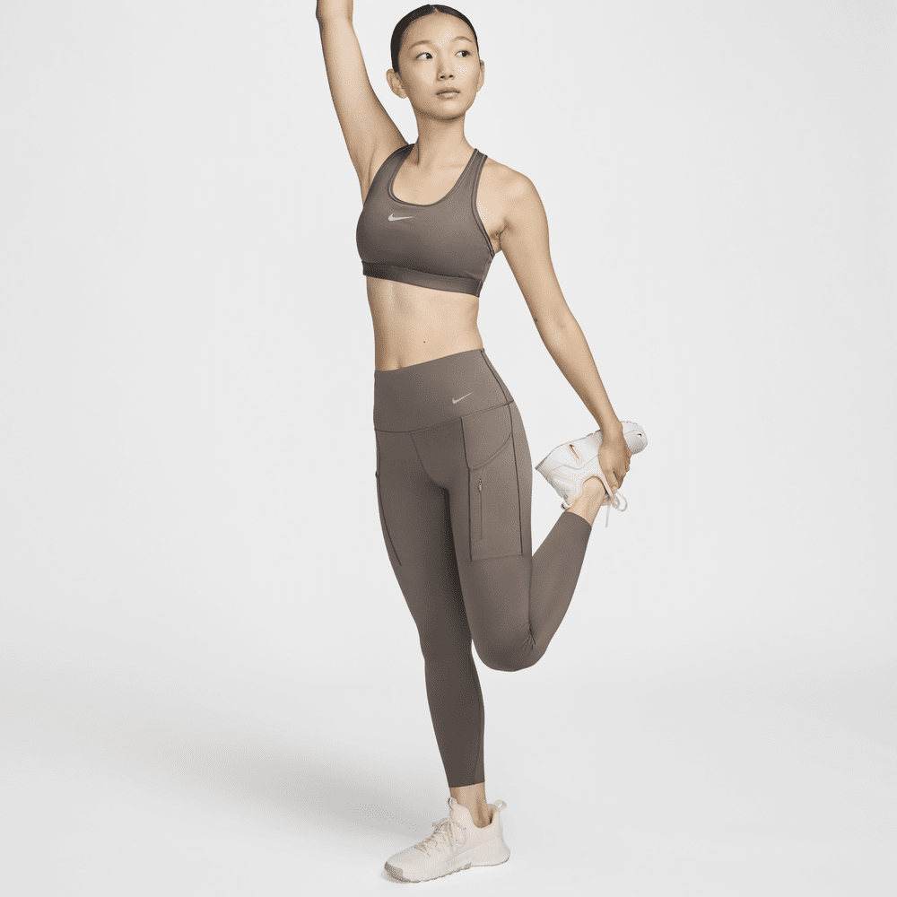 Nike Go Women's Firm-Support High-Waisted 7/8 Leggings with Pockets