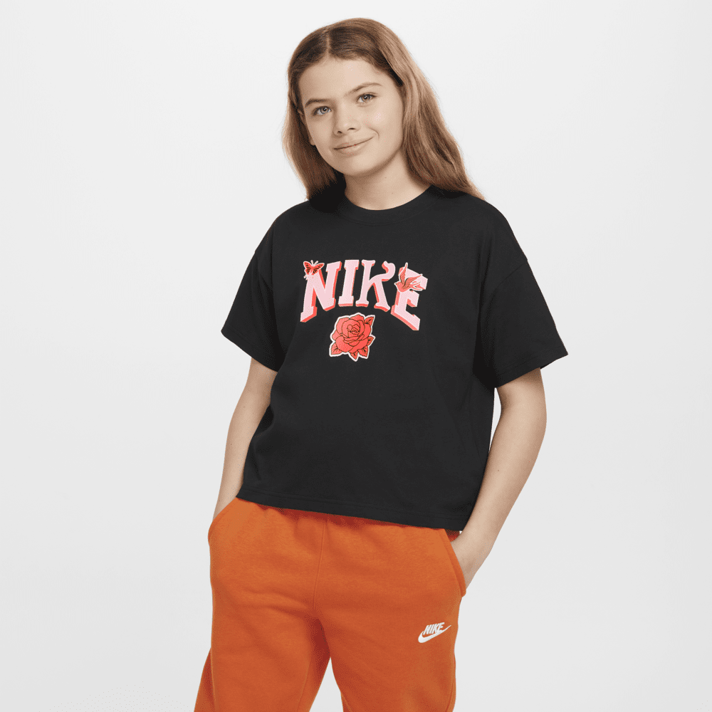 Nike Sportswear Older Kids' (Girls') T-Shirt