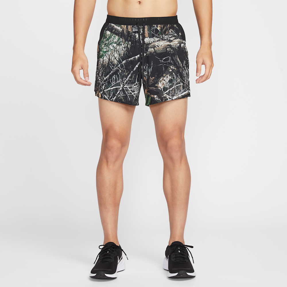 Nike Stride Men's Dri-fit 12.5cm (approx.) Brief-lined Realtree Running Shorts In Black