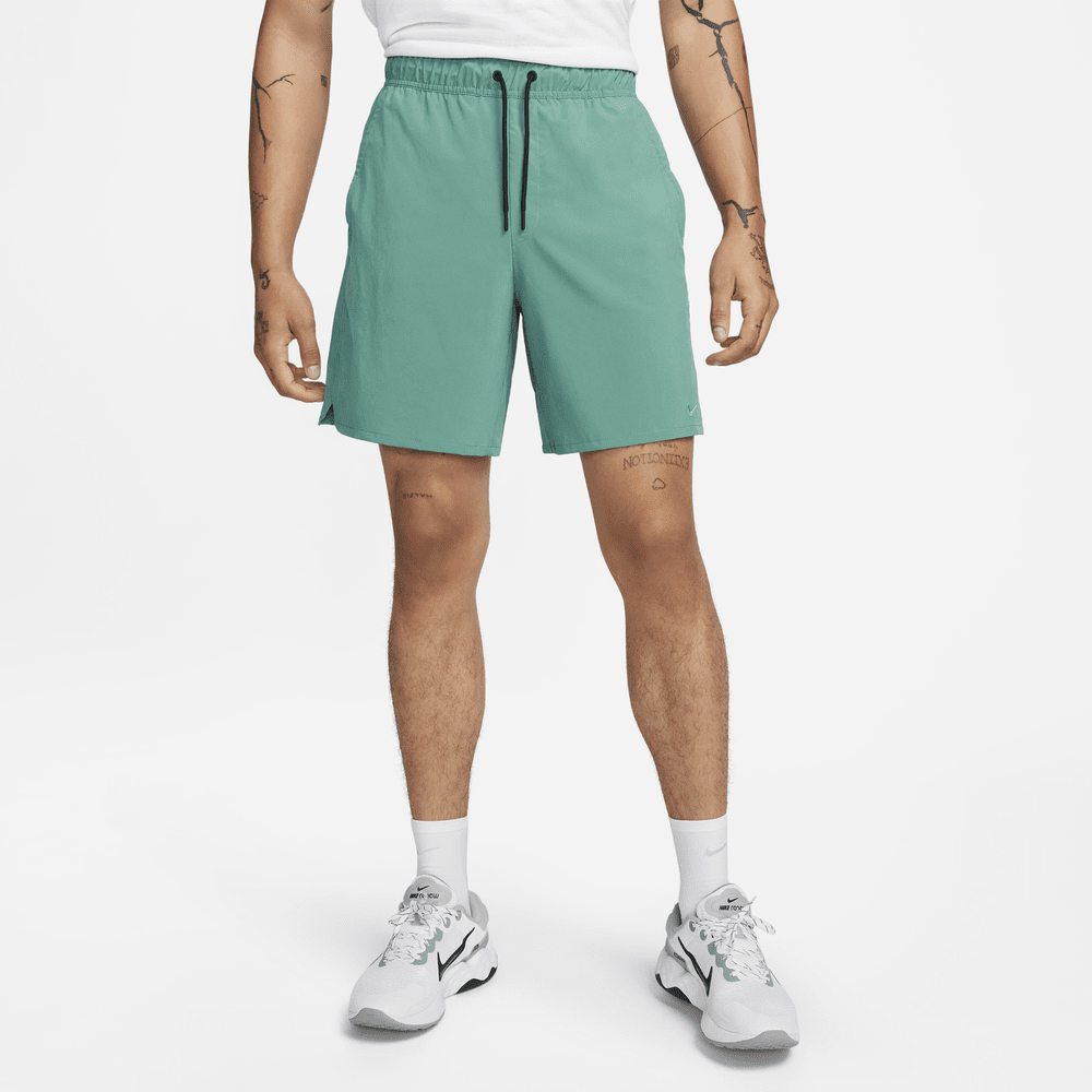 Nike Dri-FIT Unlimited Men's 18cm (approx.) Unlined Versatile Shorts