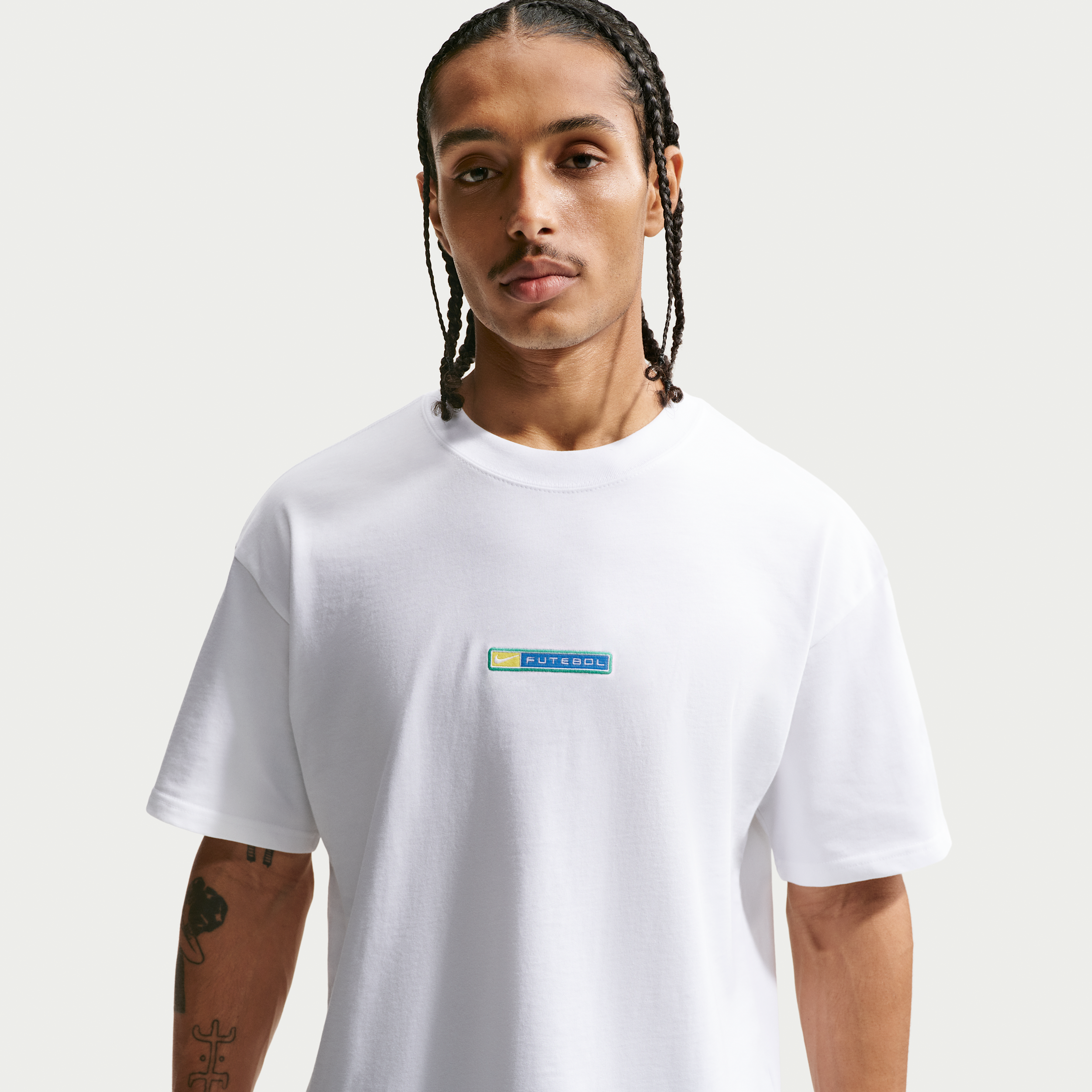 Men's Nike Sportswear T-Shirt in White | IR8961-100
