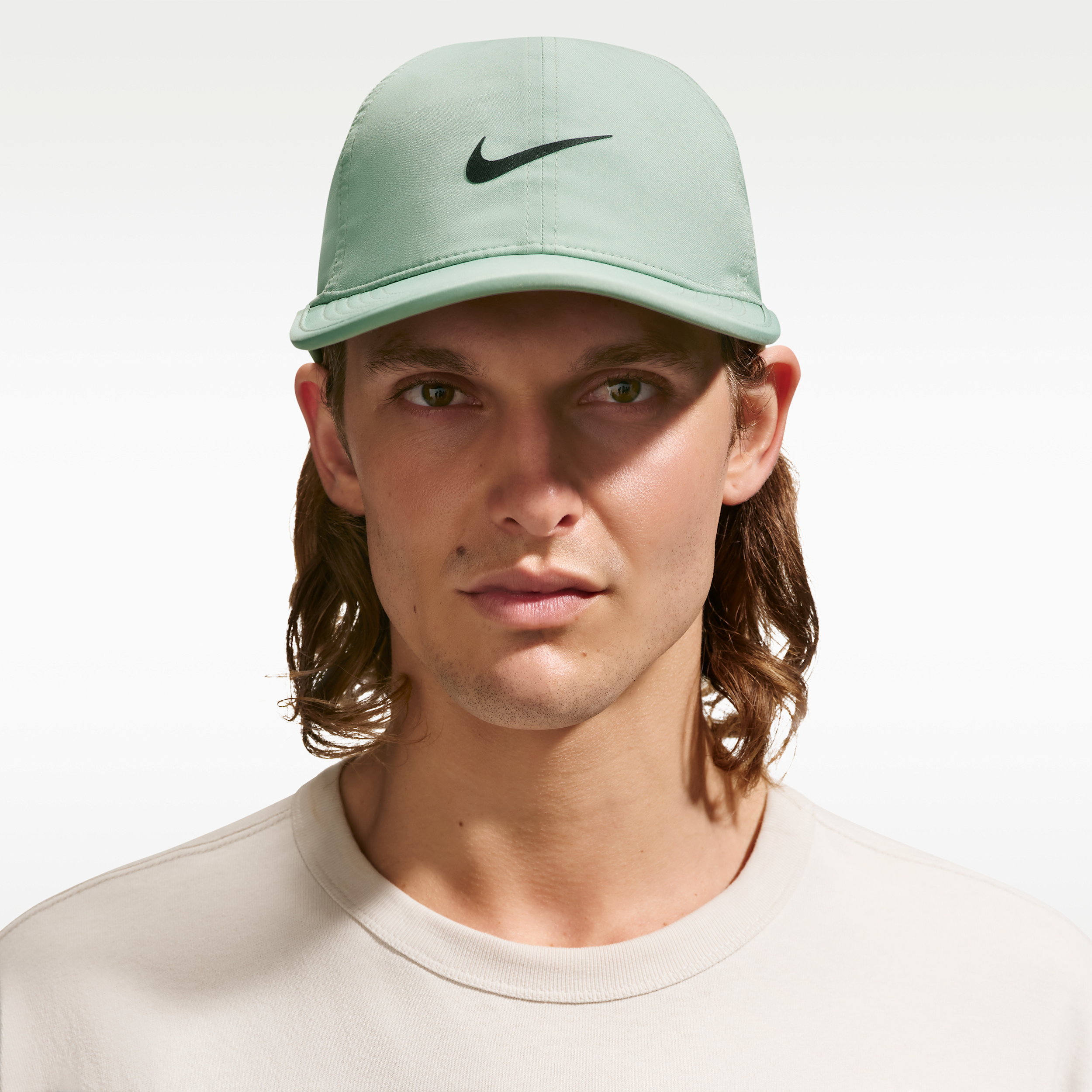 Nike Unisex Dri-FIT Club Unstructured Featherlight Cap in Green | FB5682-007