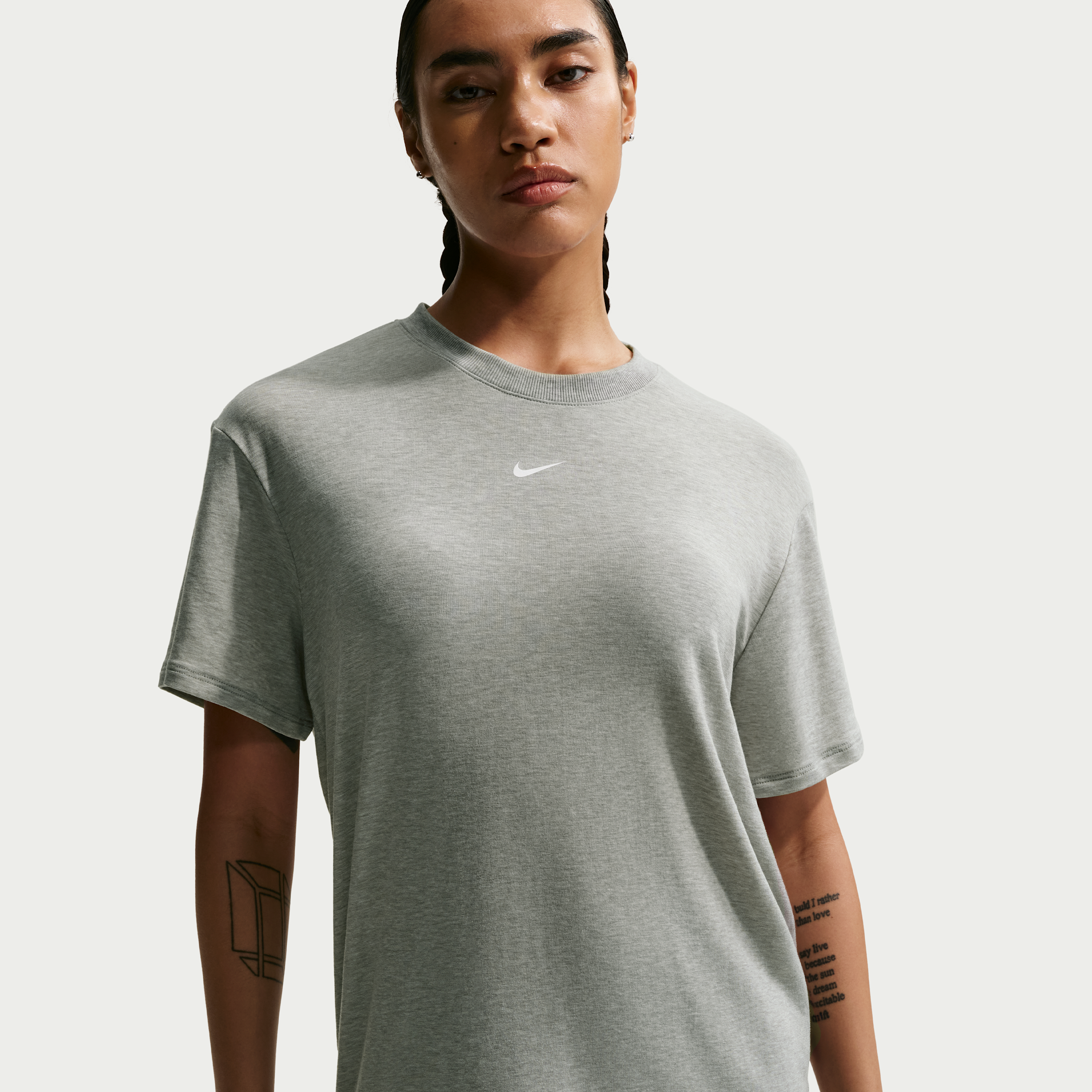 Nike Women's One Relaxed Dri-FIT Short-Sleeve Top in Grey | FN2814-085