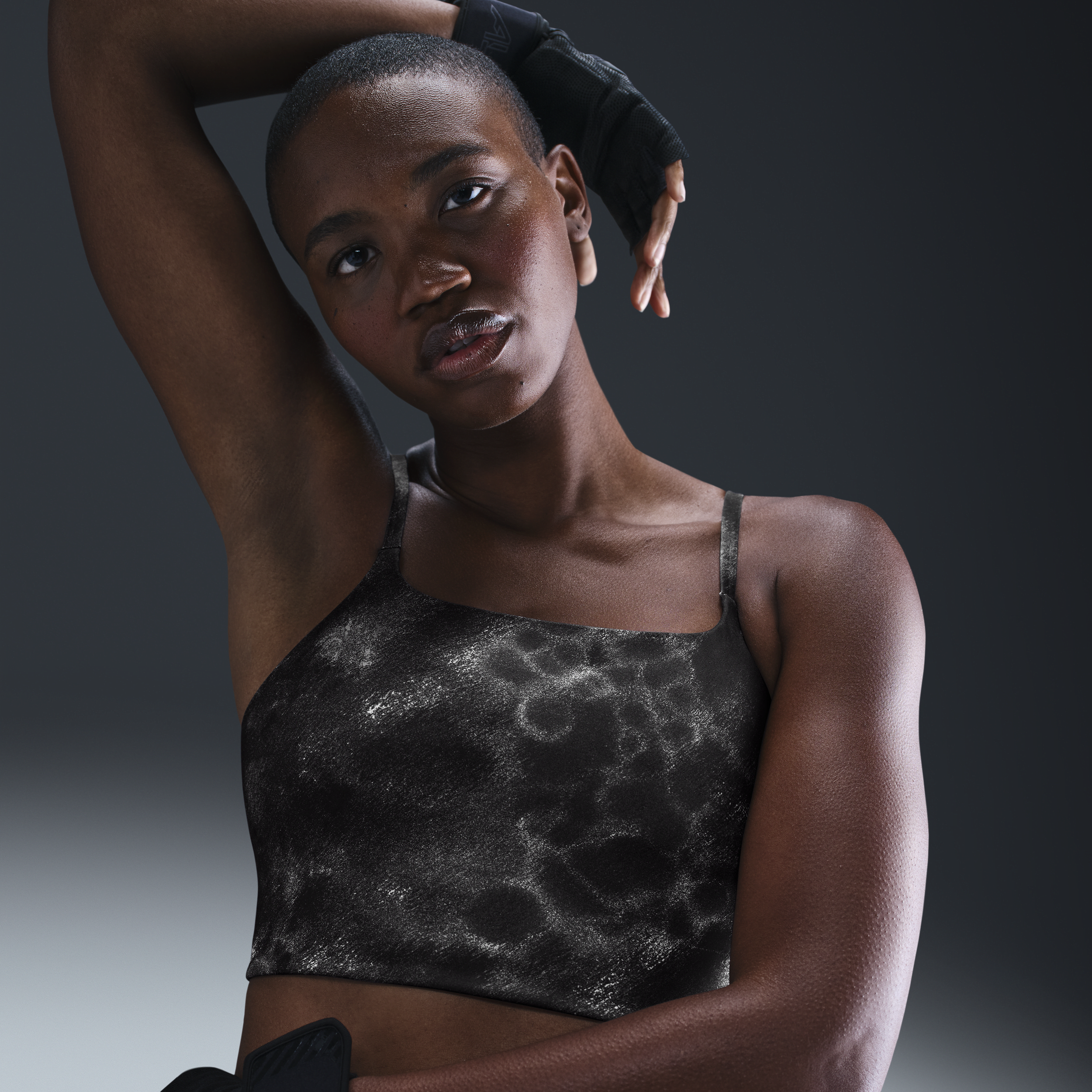 Nike Women's One Convertible Light-support Lightly Lined Longline Printed Sports Bra In Black