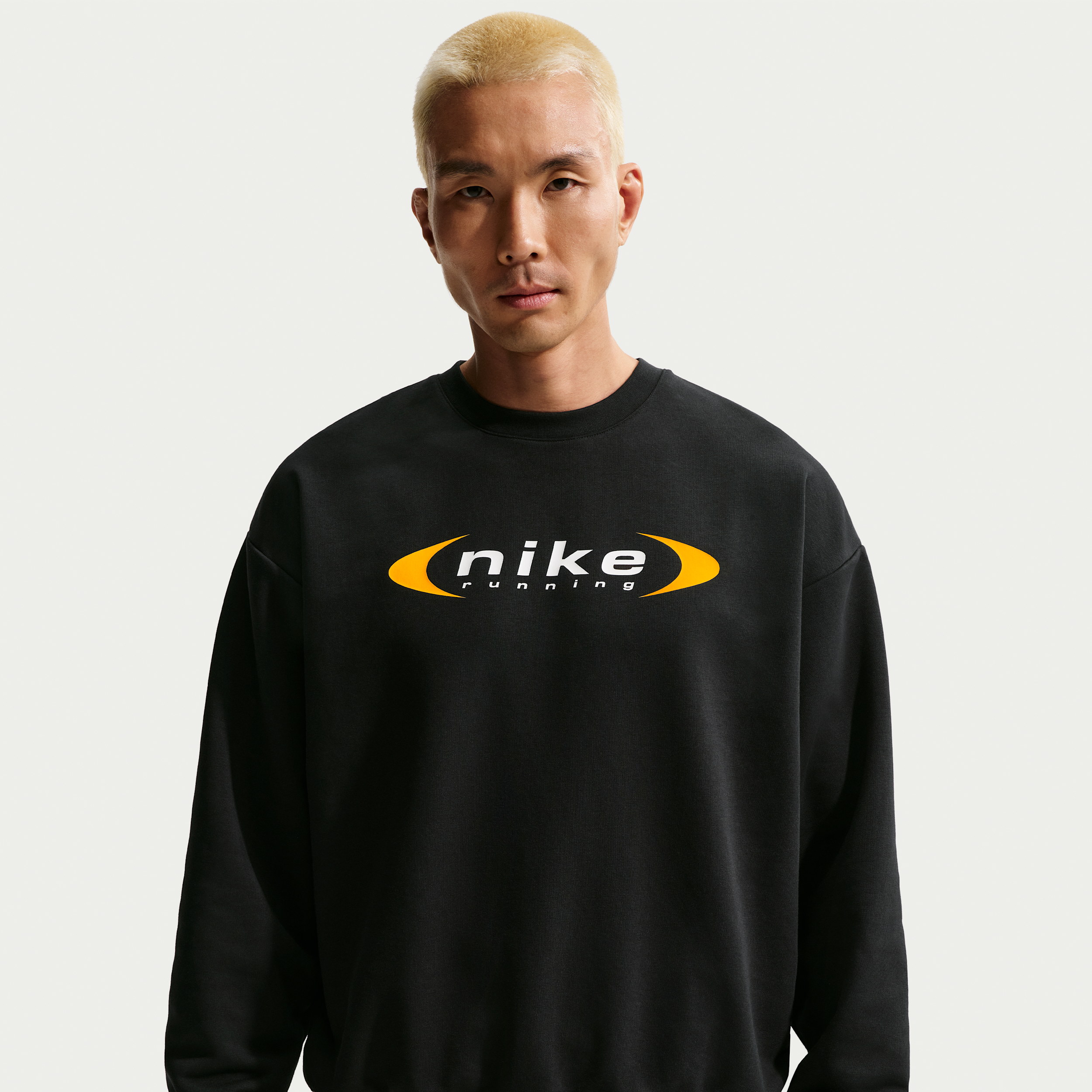 Nike Men's Retro Dri-fit Crew-neck Running Sweatshirt In Black