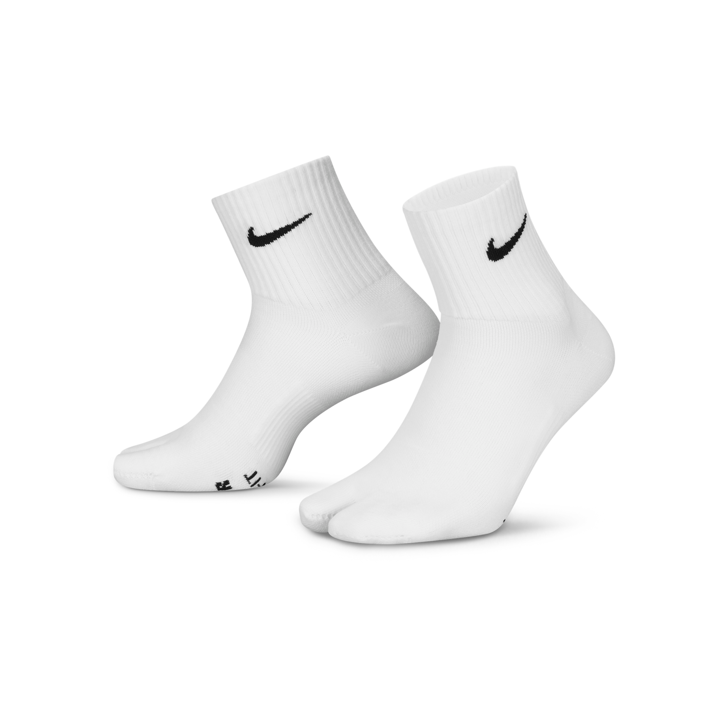 Nike Unisex Everyday Plus Lightweight Ankle Split-toe Socks In White
