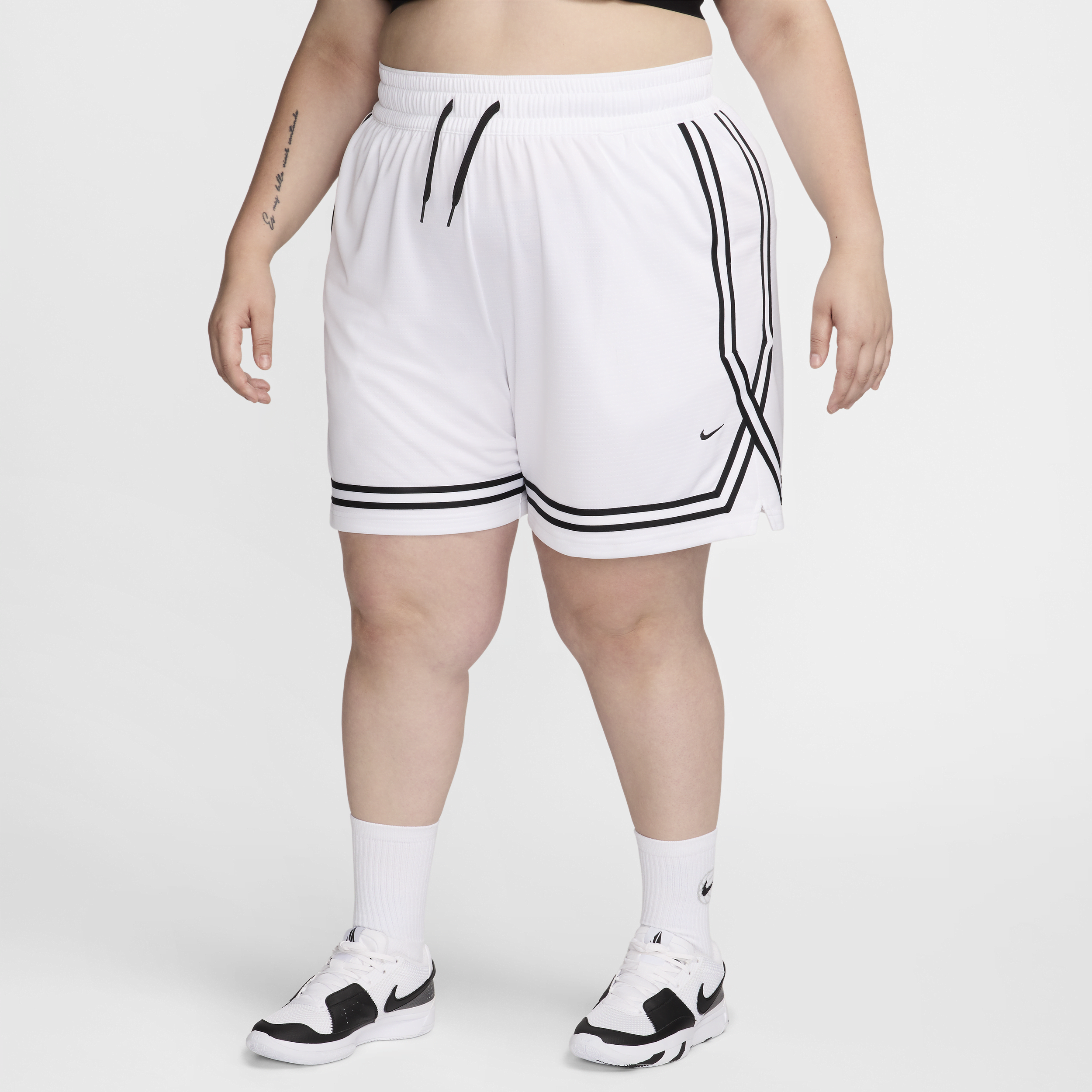 Nike Women's Crossover Dri-fit 7" Basketball Shorts (plus Size) In White