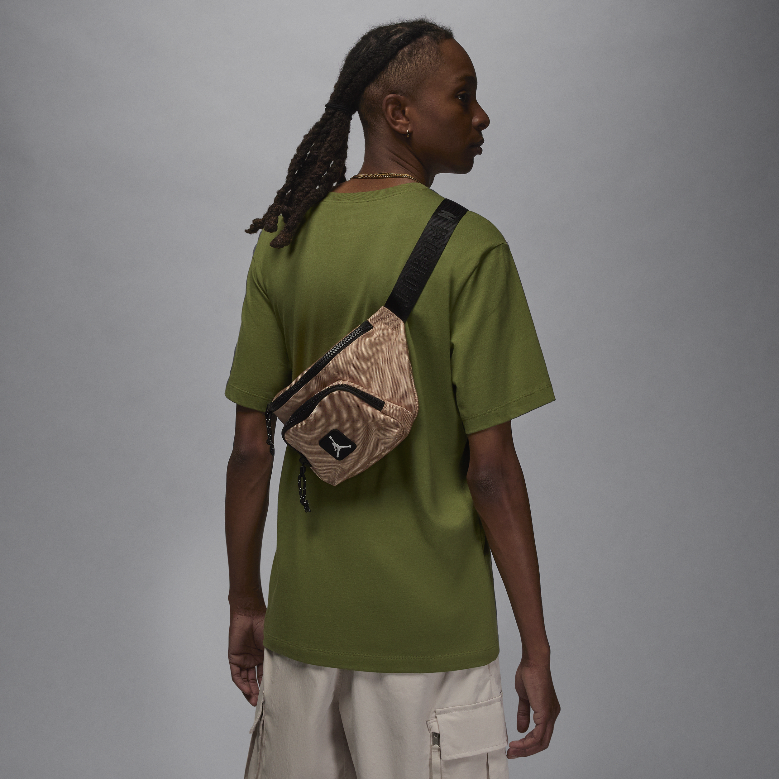 Jordan Rise Crossbody Bag (3.6l) In Brown