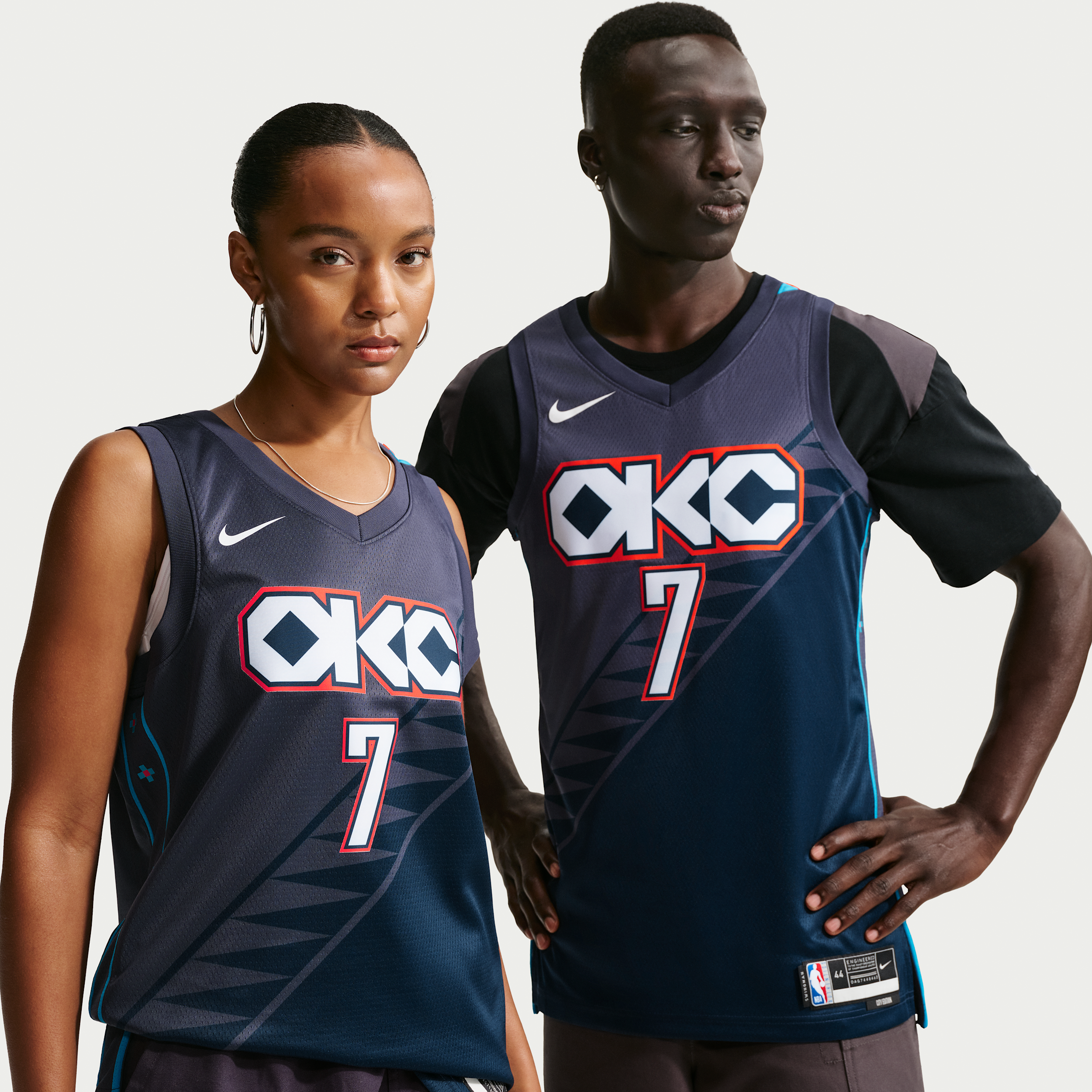 Chet Holmgren Oklahoma City Thunder City Edition Nike Men’s NBA Swingman Jersey in Blue | HM5990-438
