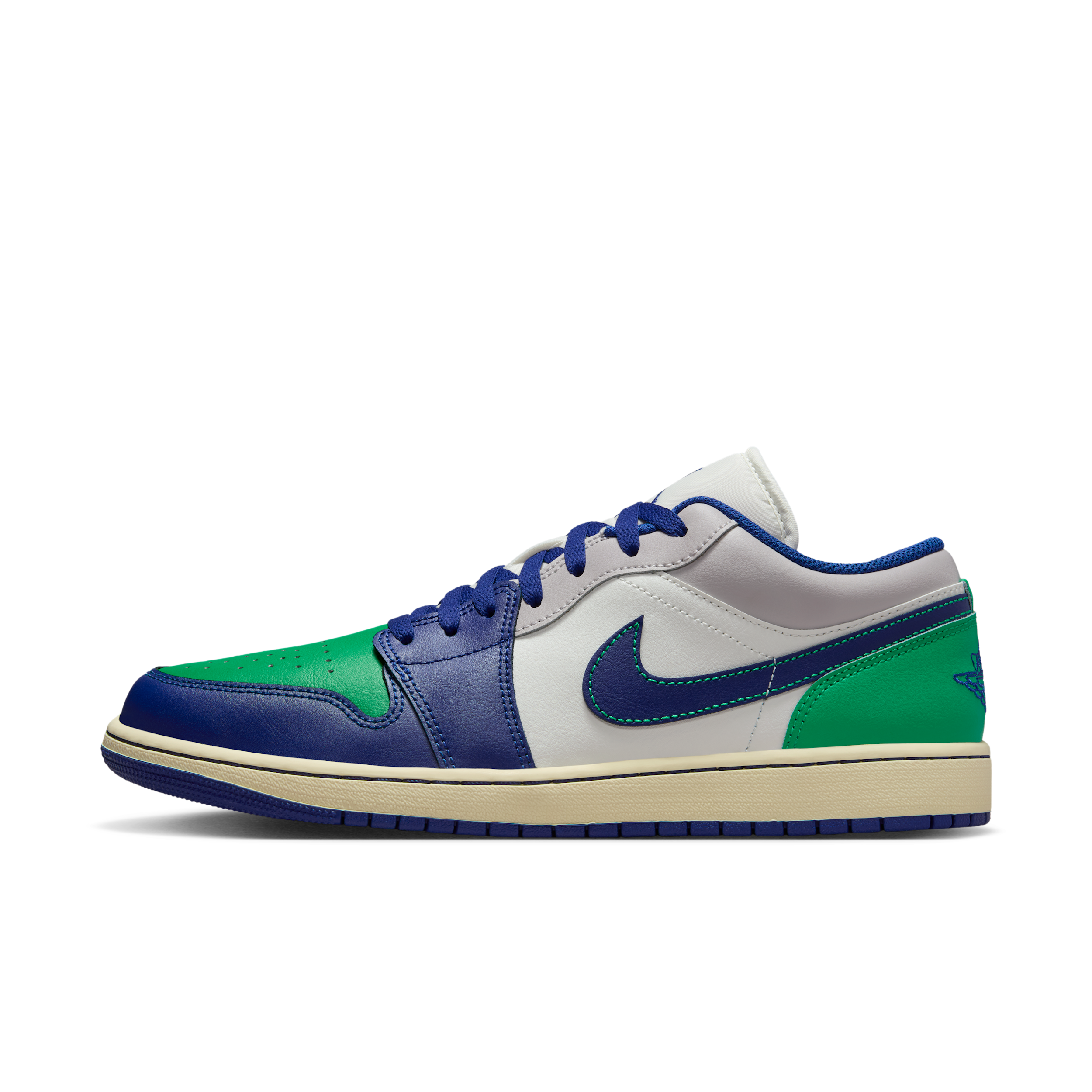Jordan Men's Air  1 Low Shoes In White