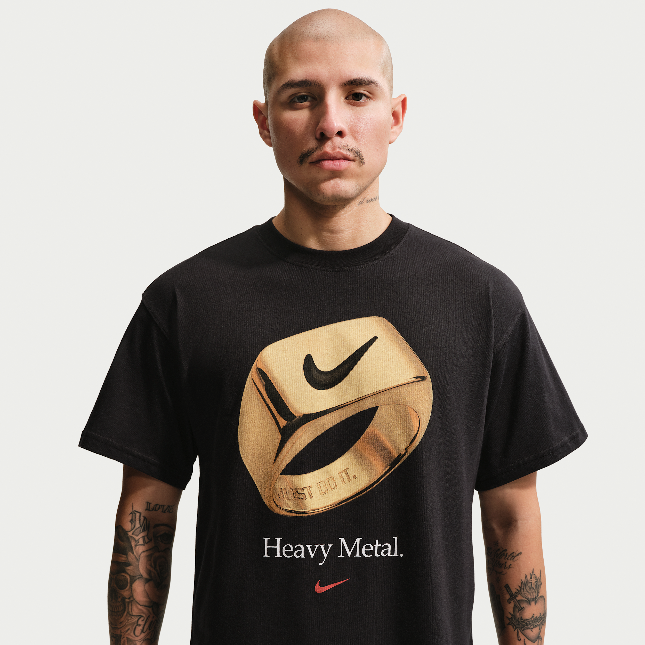 Men's Nike Sportswear T-Shirt in Black | IR4584-010