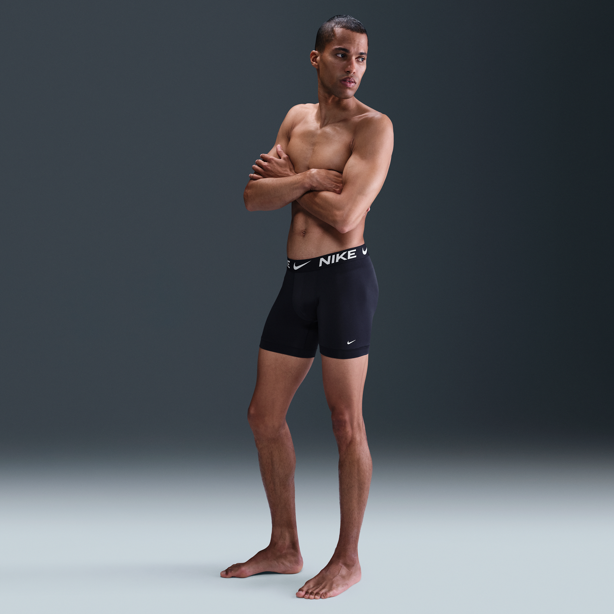 NIKE MEN'S DRI-FIT ESSENTIAL MICRO BOXER BRIEFS (3-PACK) 1015789944