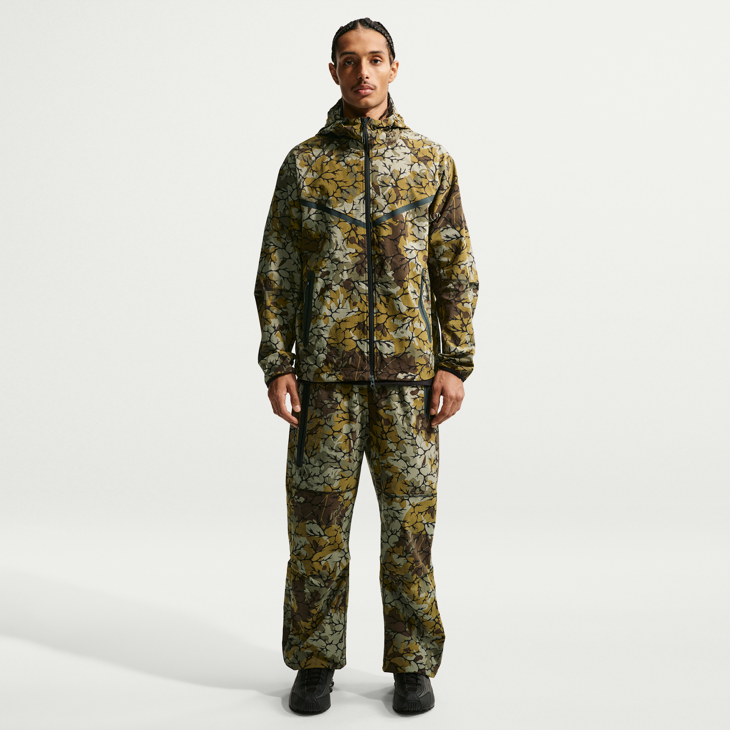 Nike Mens Dri-FIT Tech Woven AOP Pants - - Olive Flak / Black