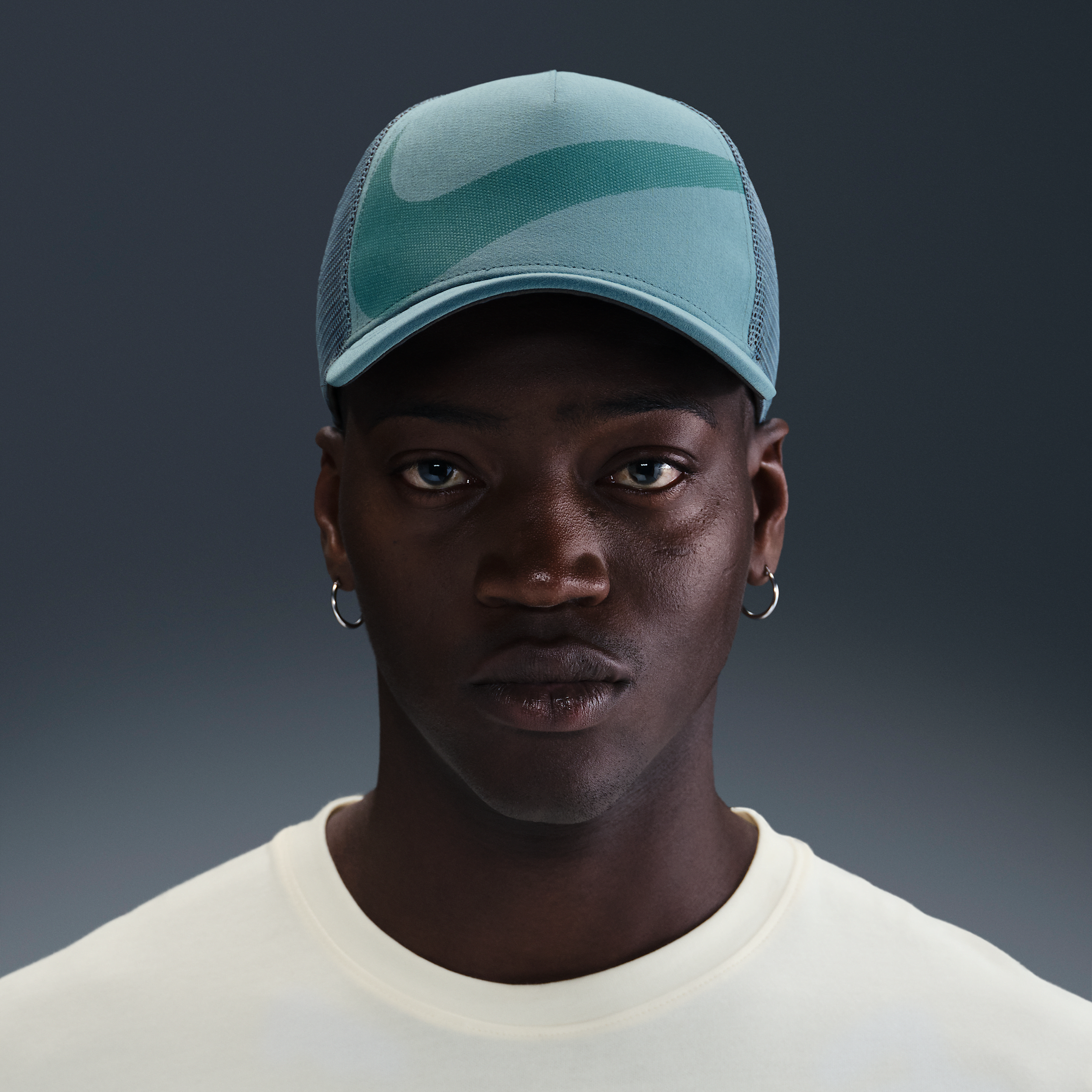 Nike Unisex Rise Dri-fit Trucker Cap In Blue