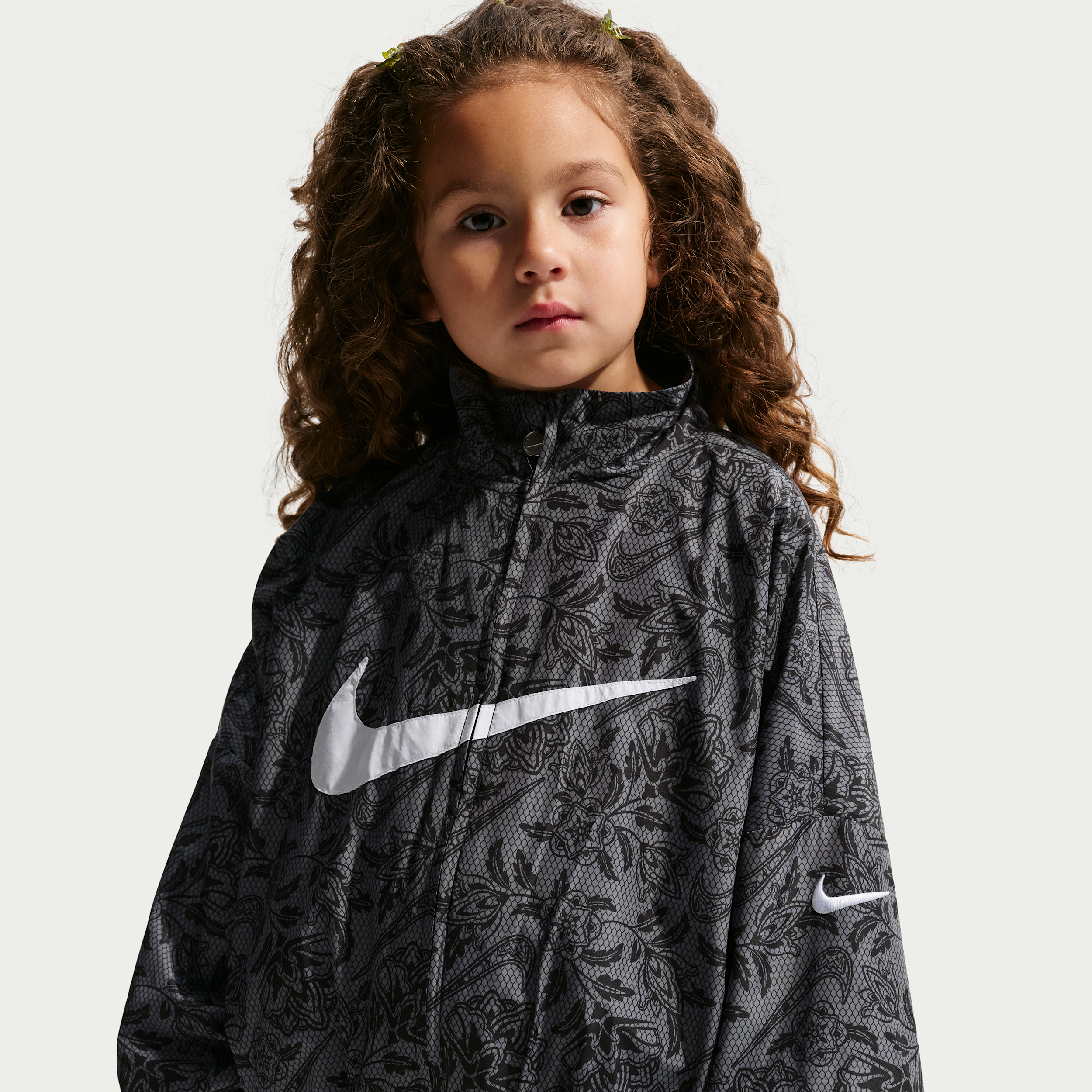 Nike Club Little Kids' Woven Jacket in Black | 36N593-023