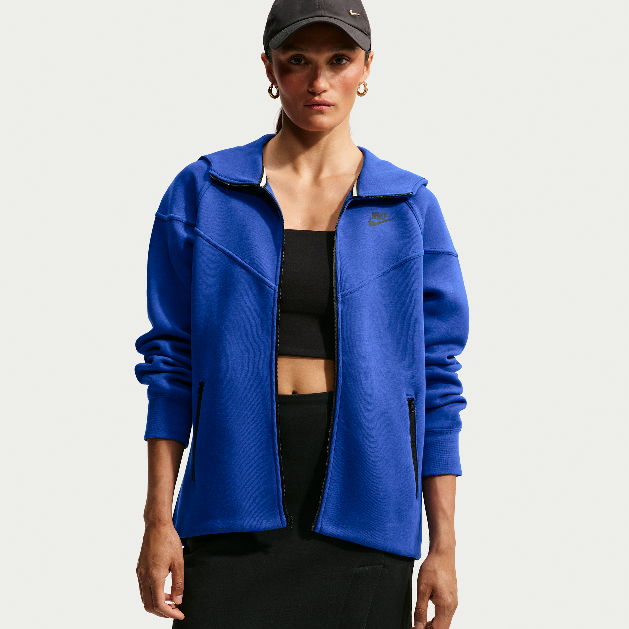 Nike Women's Sportswear Tech Fleece Windrunner Full-Zip Hoodie, Medium, Old Royal/Black