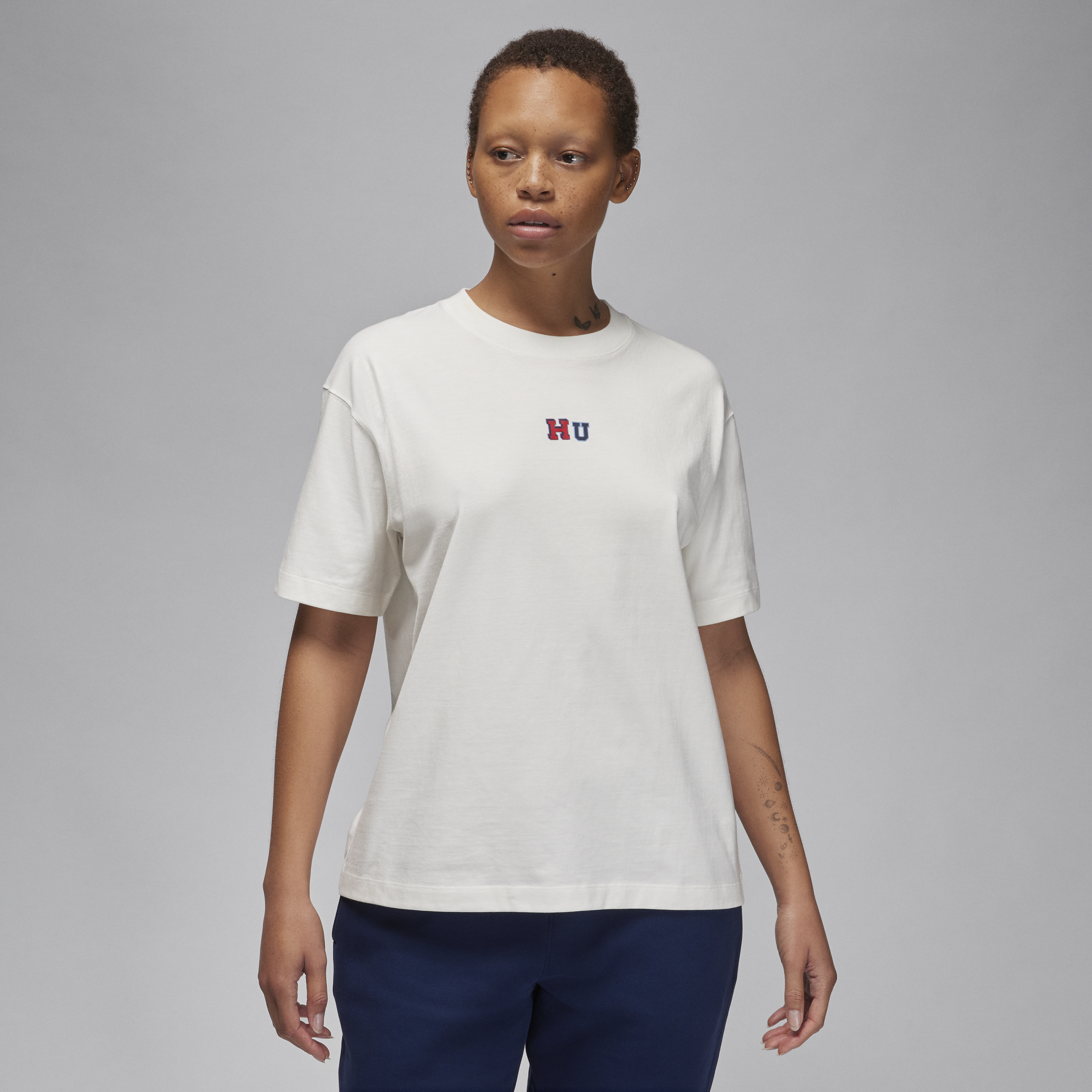 Jordan Women's  X Howard University Graphic T-shirt In White