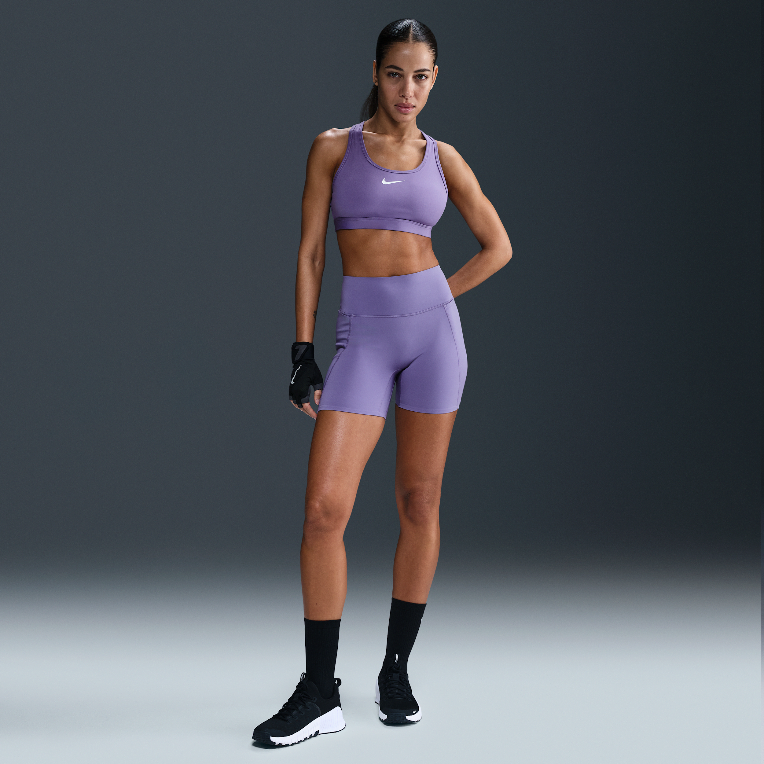 Nike Women's Universa Medium-support High-waisted 5" Biker Shorts With Pockets