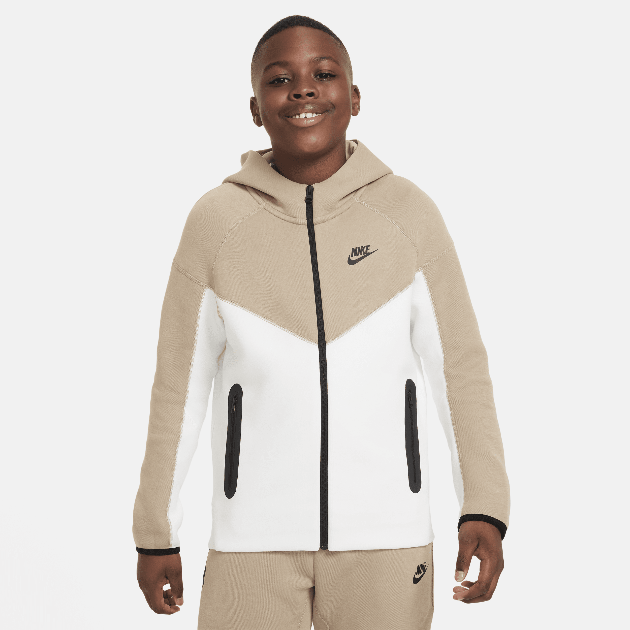 Nike Sportswear Tech Fleece Big Kids' (boys') Full-zip Hoodie (extended Size) In White