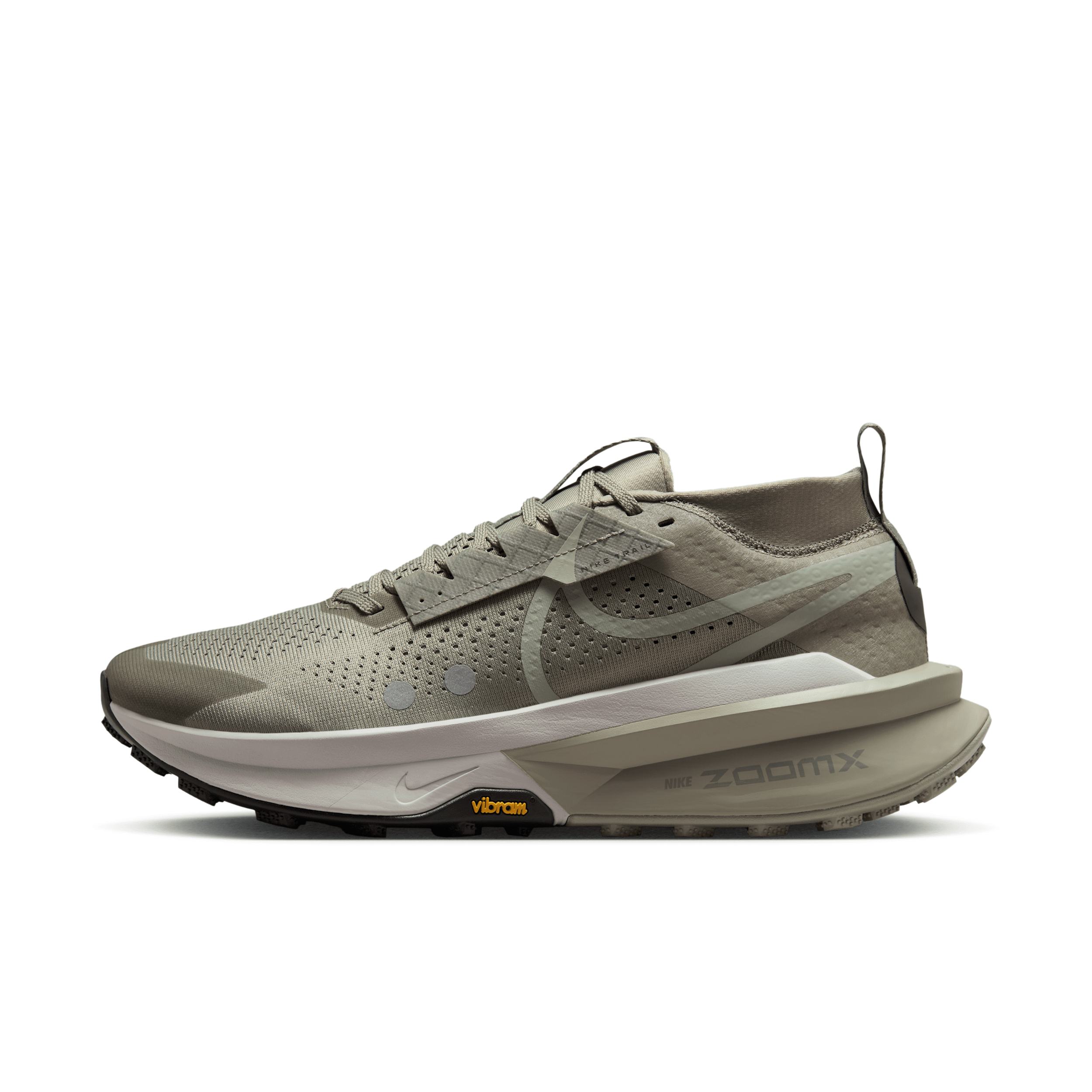 Nike Men's Zegama 2 Trail Running Shoes In Green
