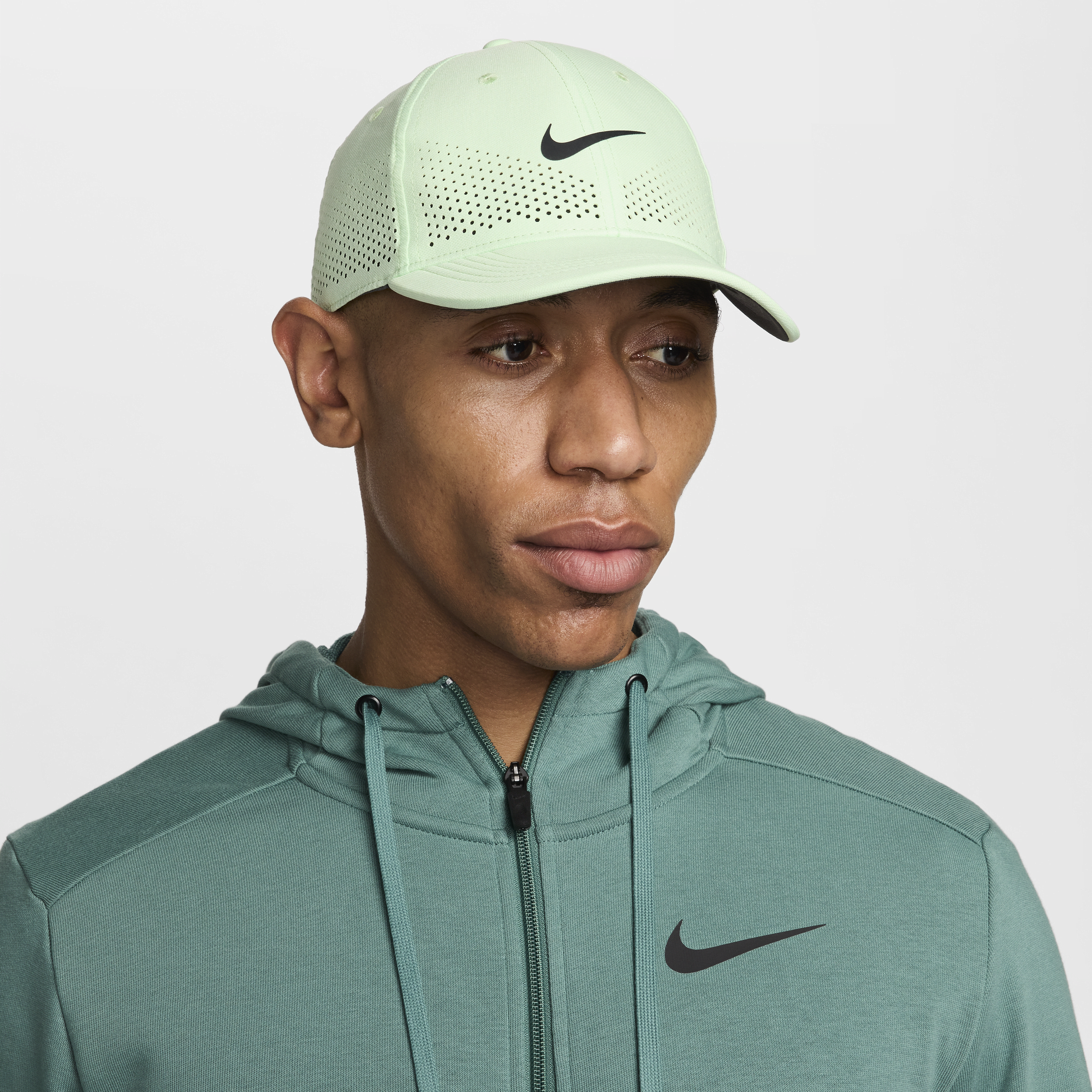 Nike Unisex Dri-fit Adv Club Structured Swoosh Cap In Green