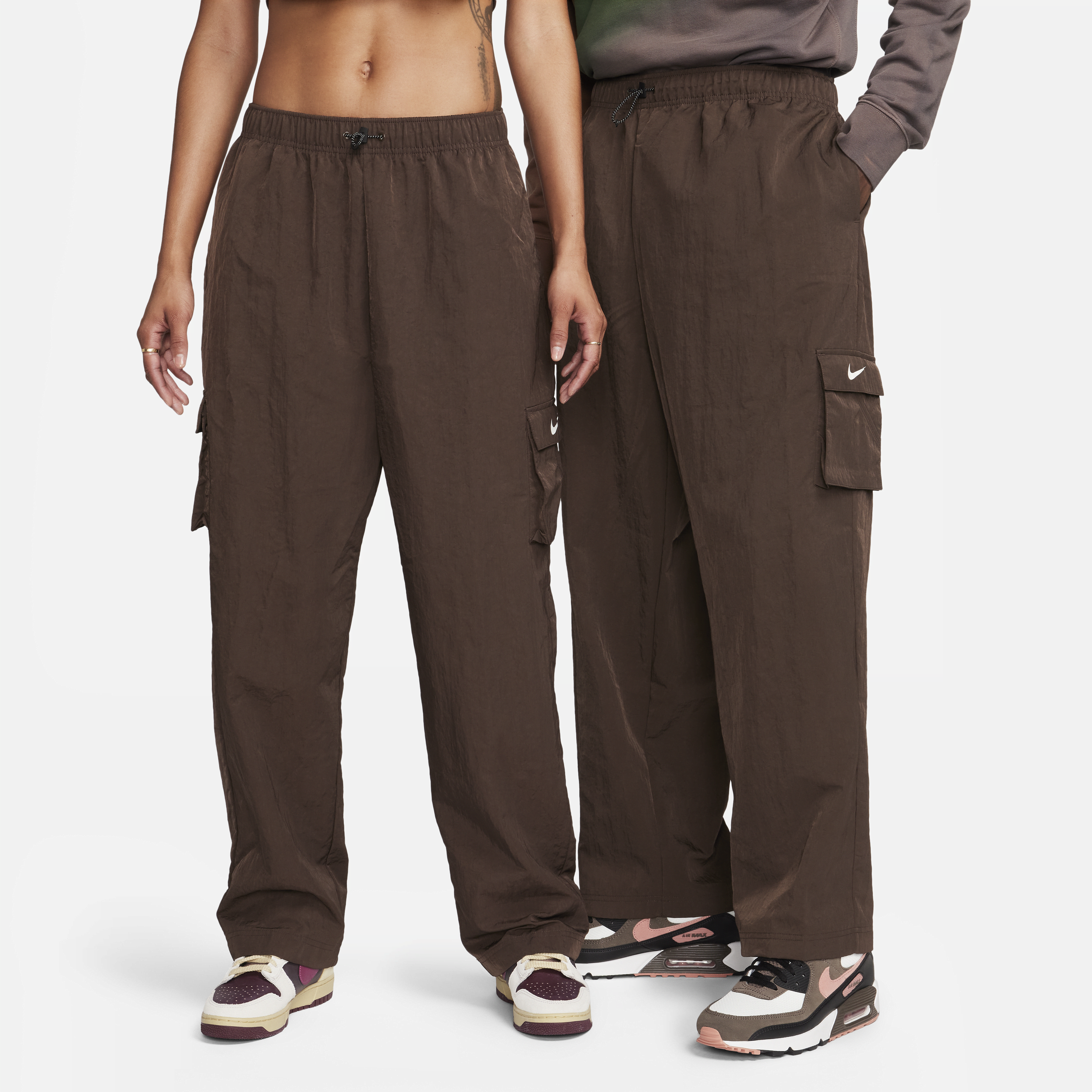 Nike Women's  Sportswear Essential High-rise Woven Cargo Pants In Brown