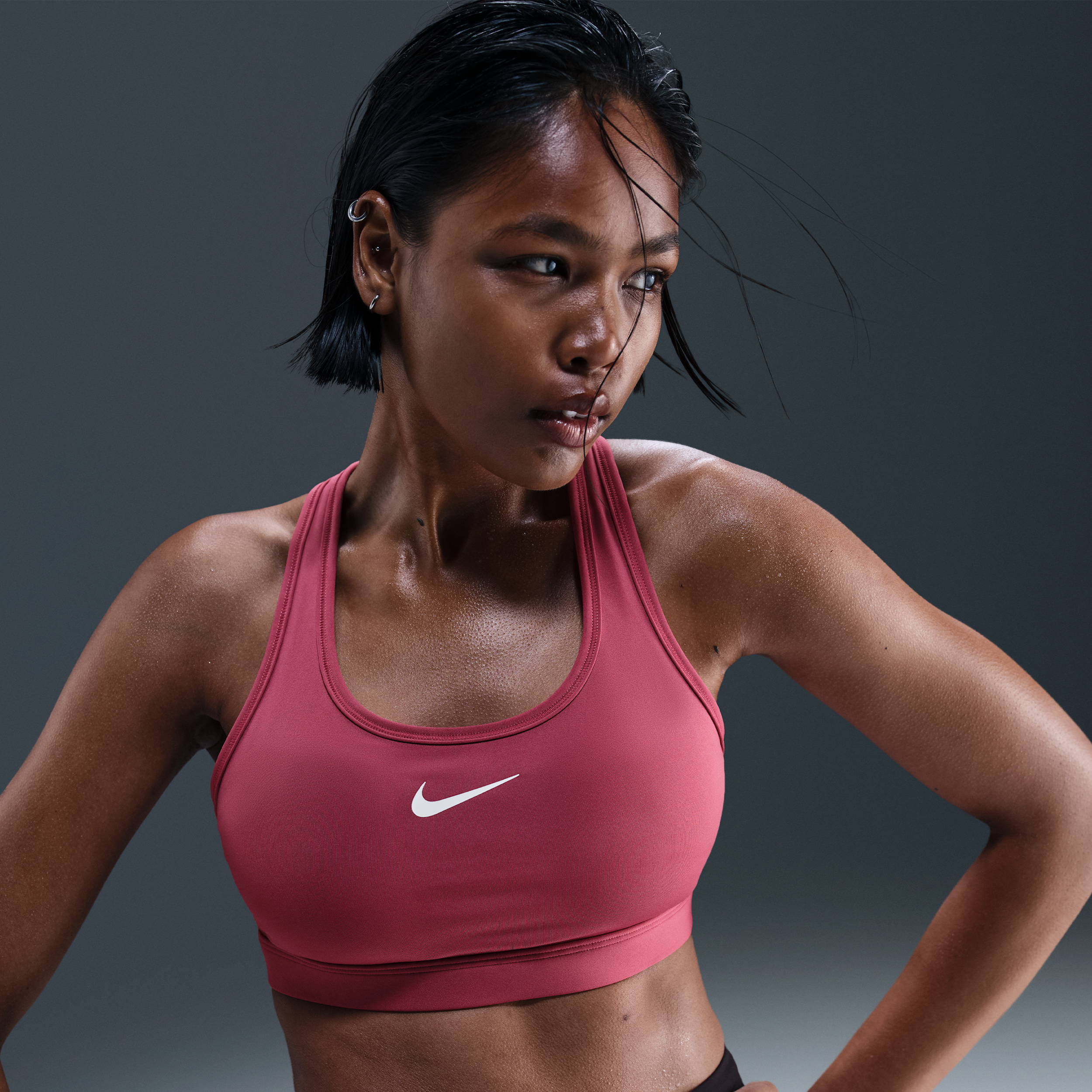 Nike Women's Swoosh Medium Support Padded Sports Bra In Pink