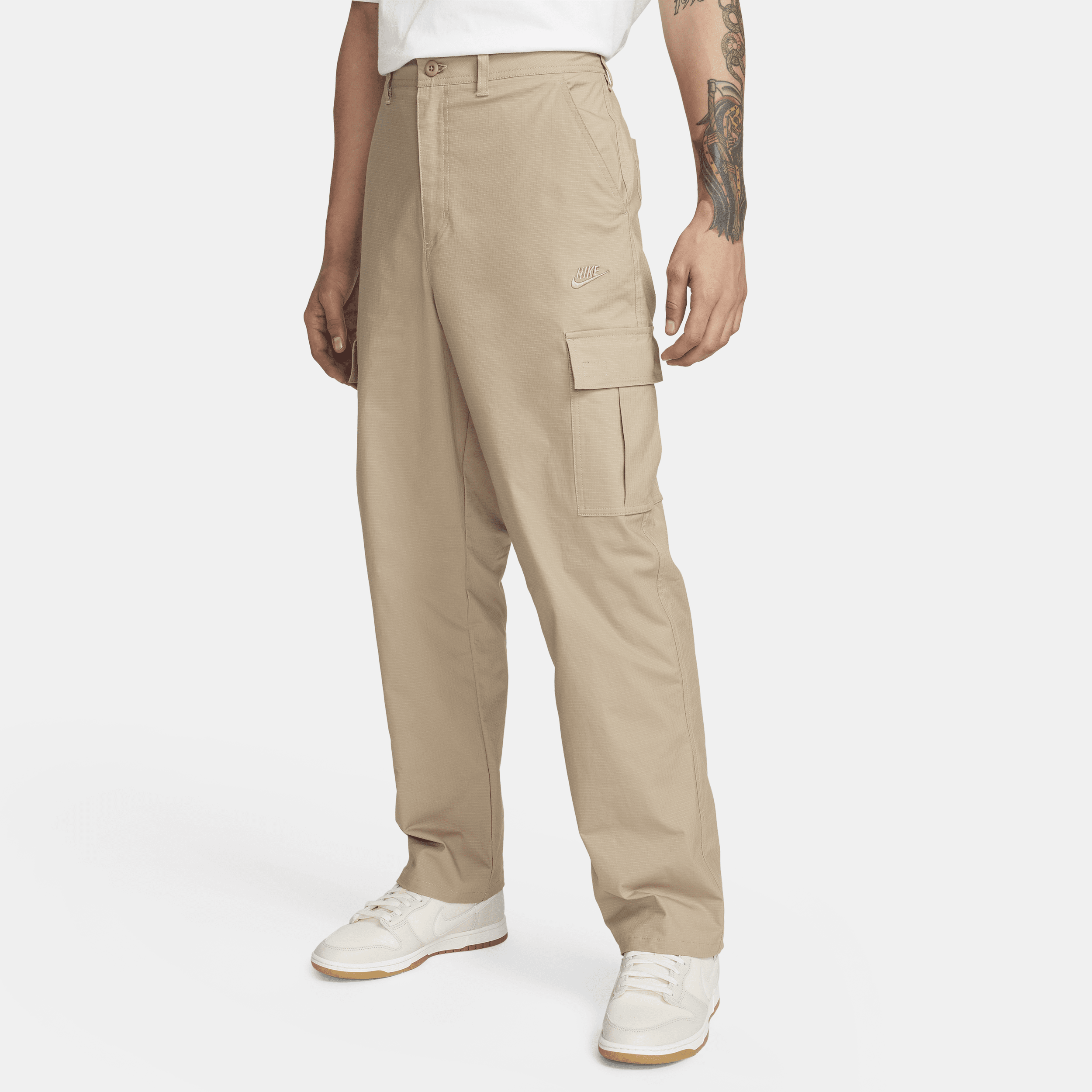 Nike Men's Club Cargo Pants In Brown