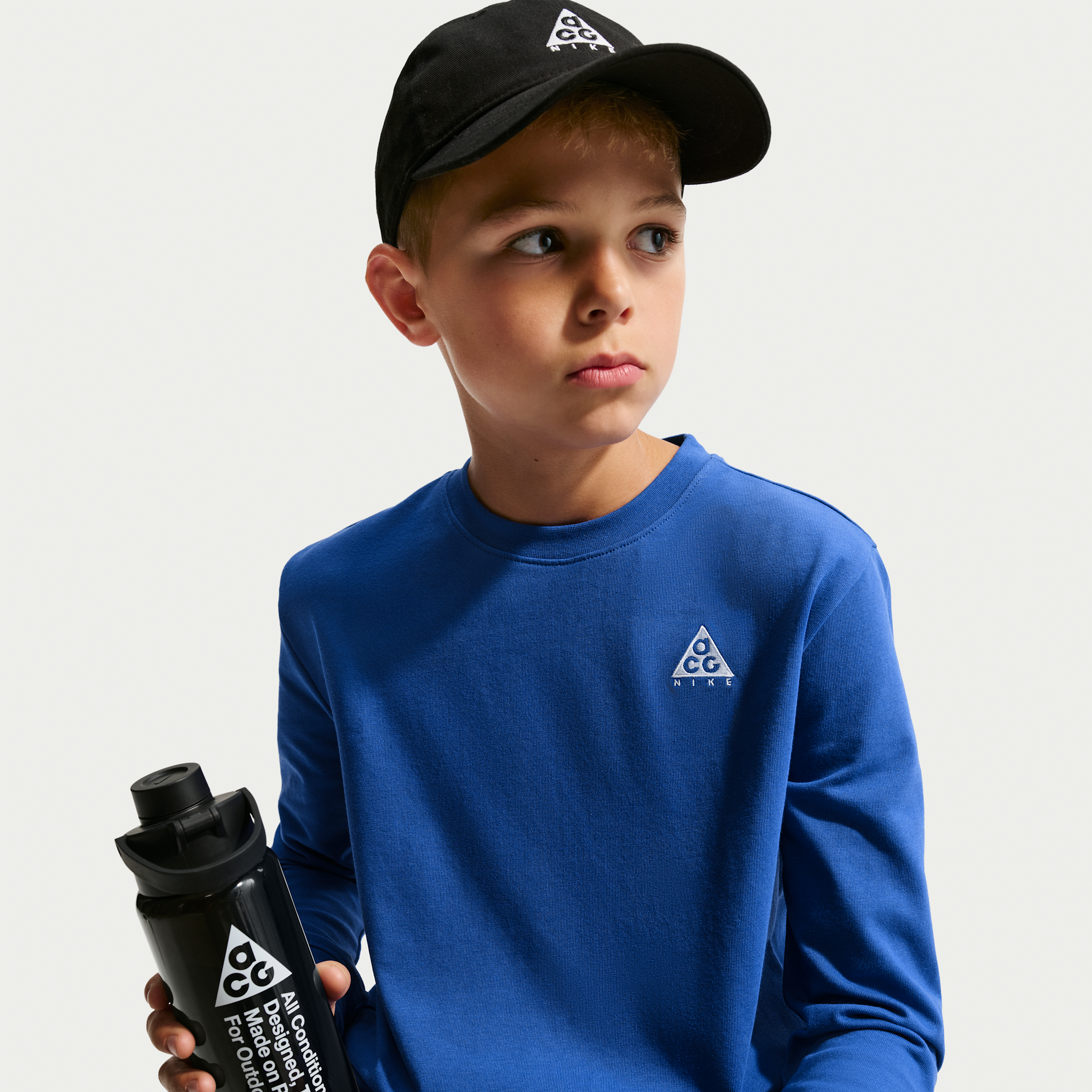 Nike ACG Big Kids' Long-Sleeve Jersey T-Shirt in Blue | 9WCA22-U5H