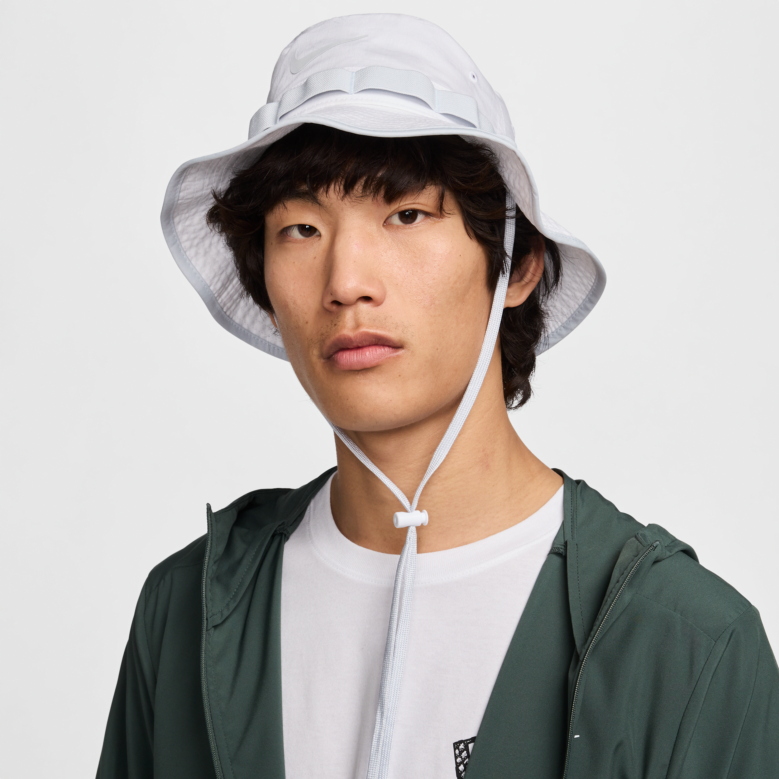 Nike Unisex Apex Dri-fit Bucket Hat In White