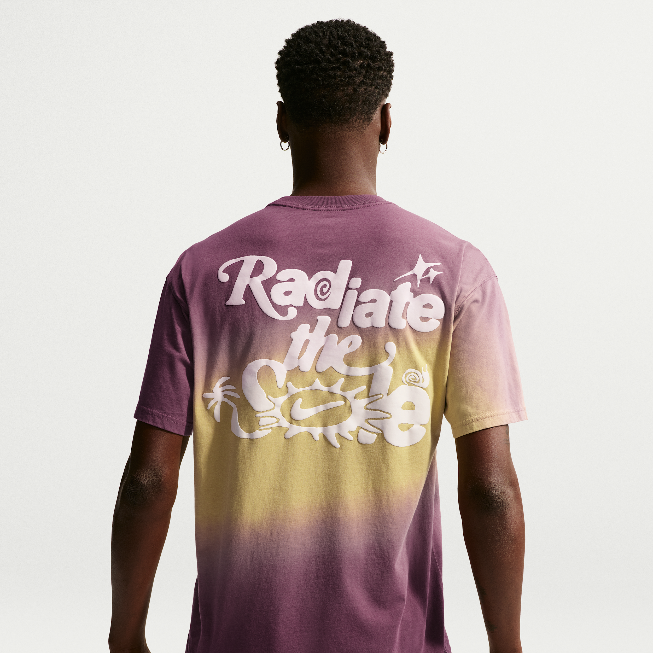 Men's Nike Sportswear T-Shirt in Brown | IH1151-720