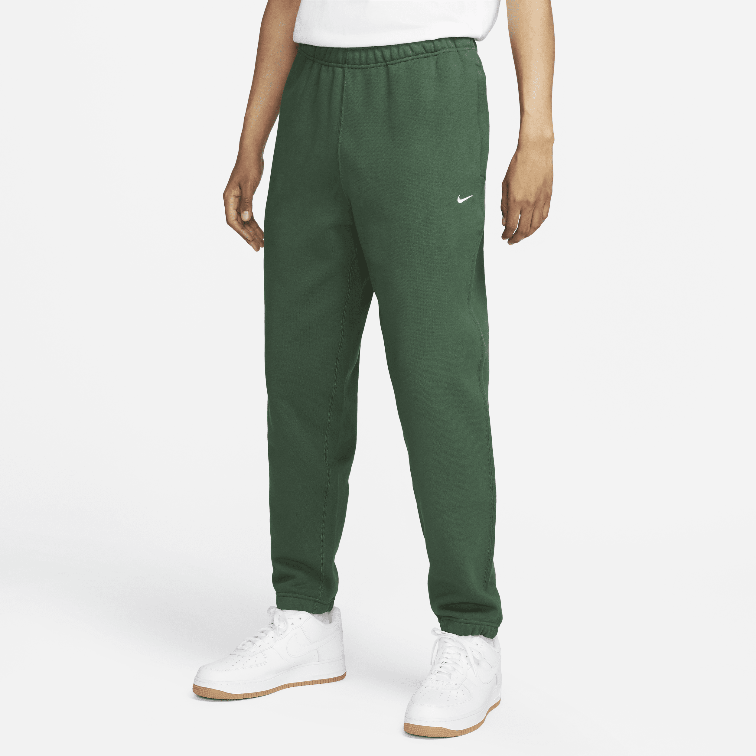 Nike Men's Solo Swoosh Fleece Pants In Green