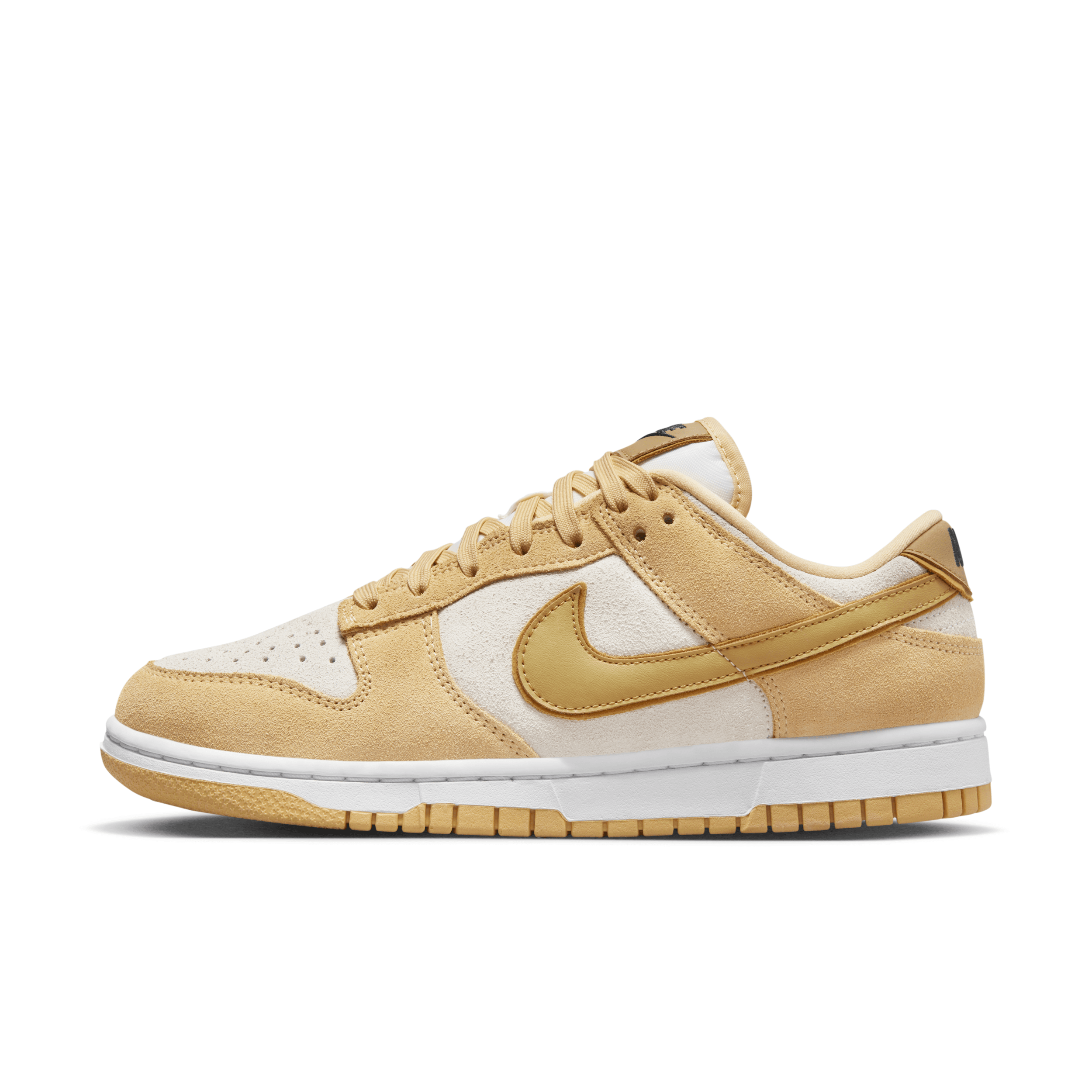 Nike Wmns Dunk Low  Gold Suede  Sneakers Celestial Gold / Wheat Gold In Brown