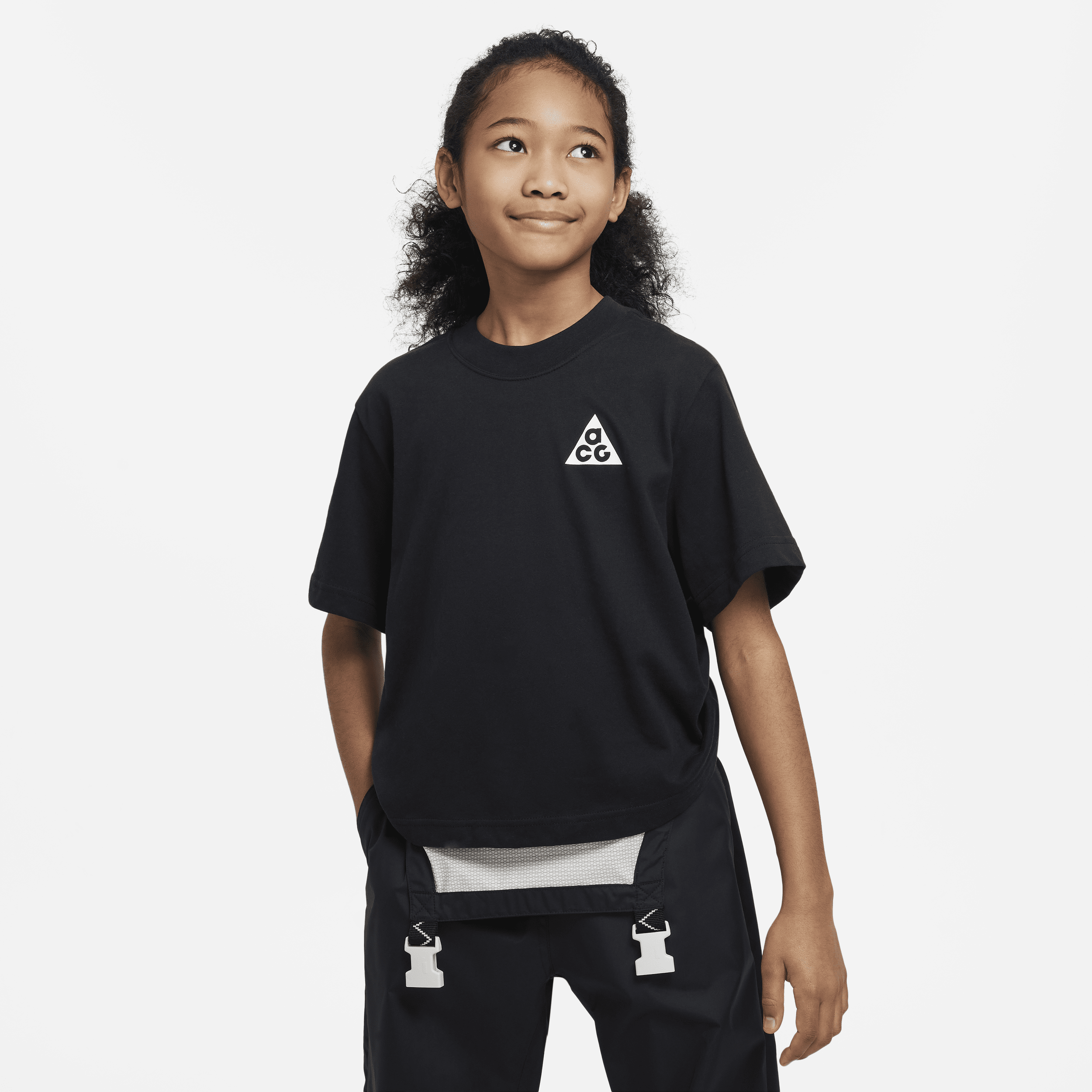 Nike Acg Big Kids' (girls') T-shirt In Black