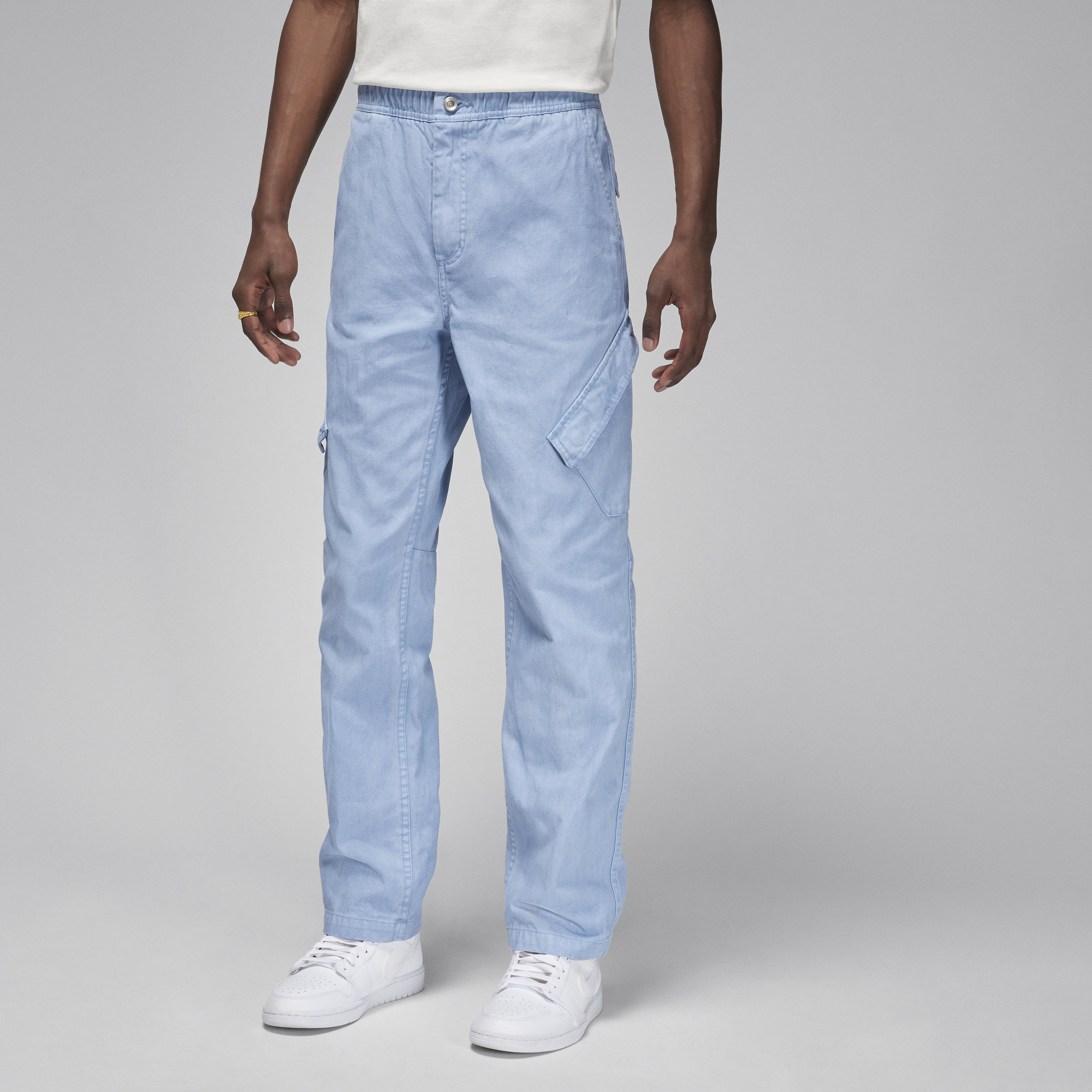Shop Jordan Men's  Essentials Chicago Washed Pants In Blue