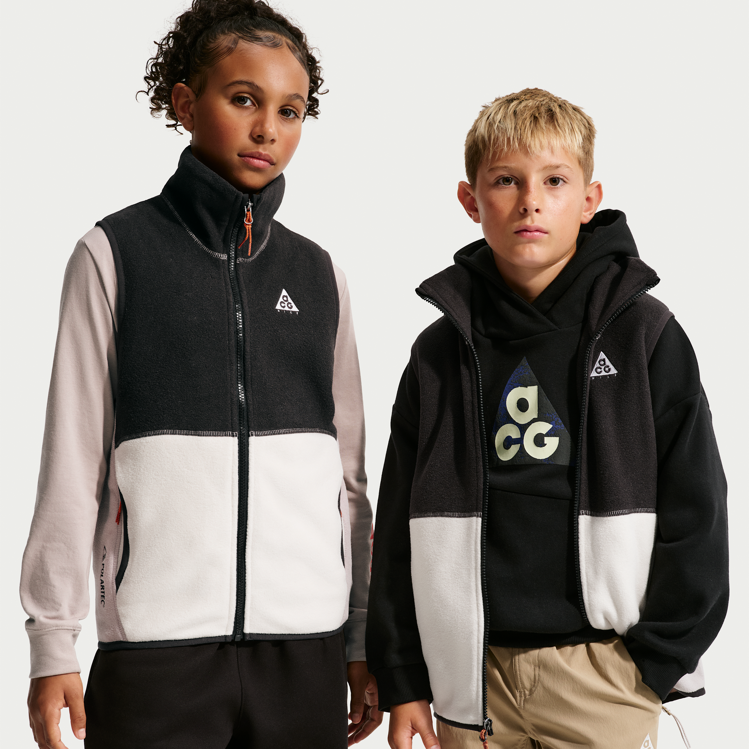 Nike ACG Big Kids' Polar Fleece Hike Vest in Grey | 9WCA32-G3O