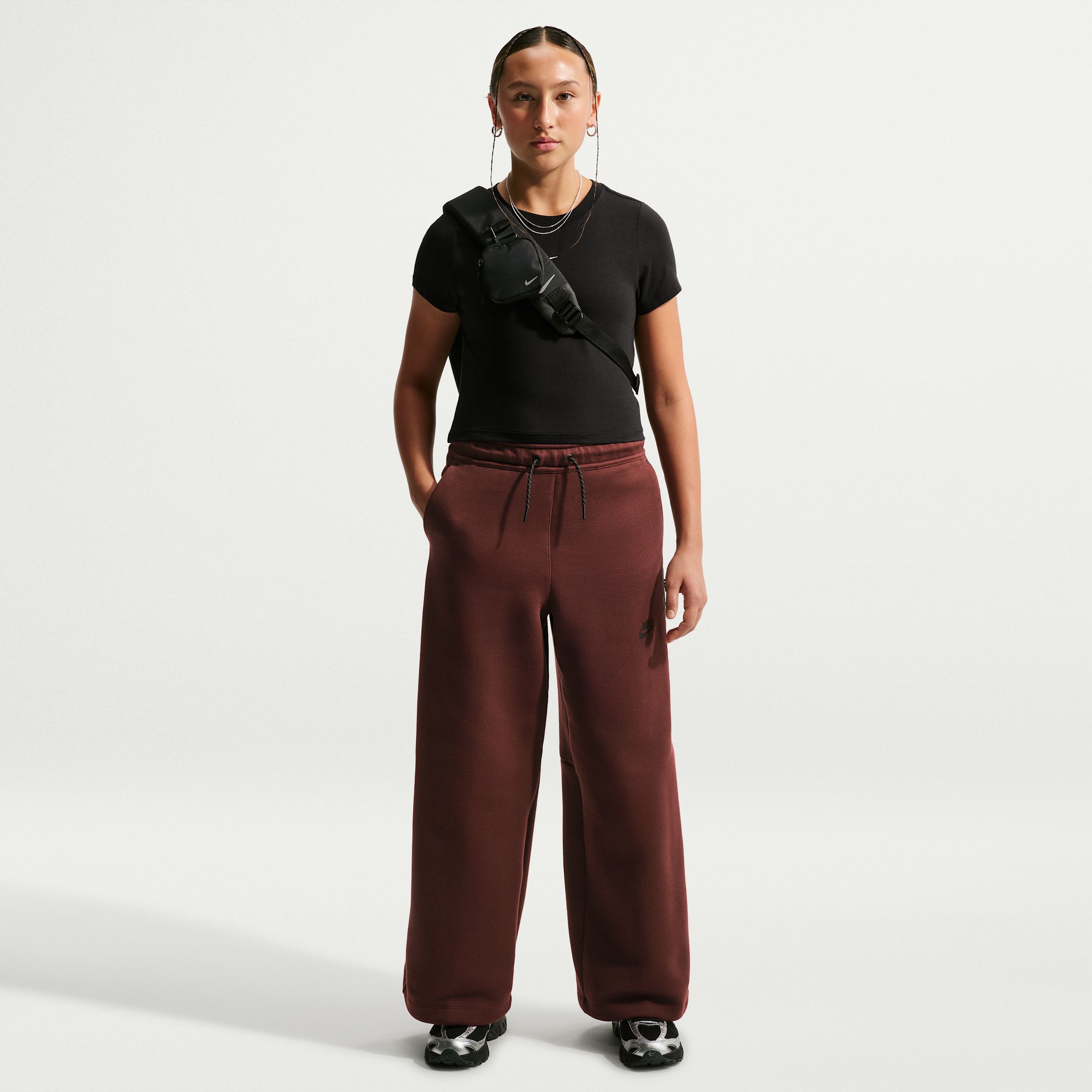 Nike Tech Fleece Big Kids' (Girls') Wide-Leg Pants in Purple | IM4552-658
