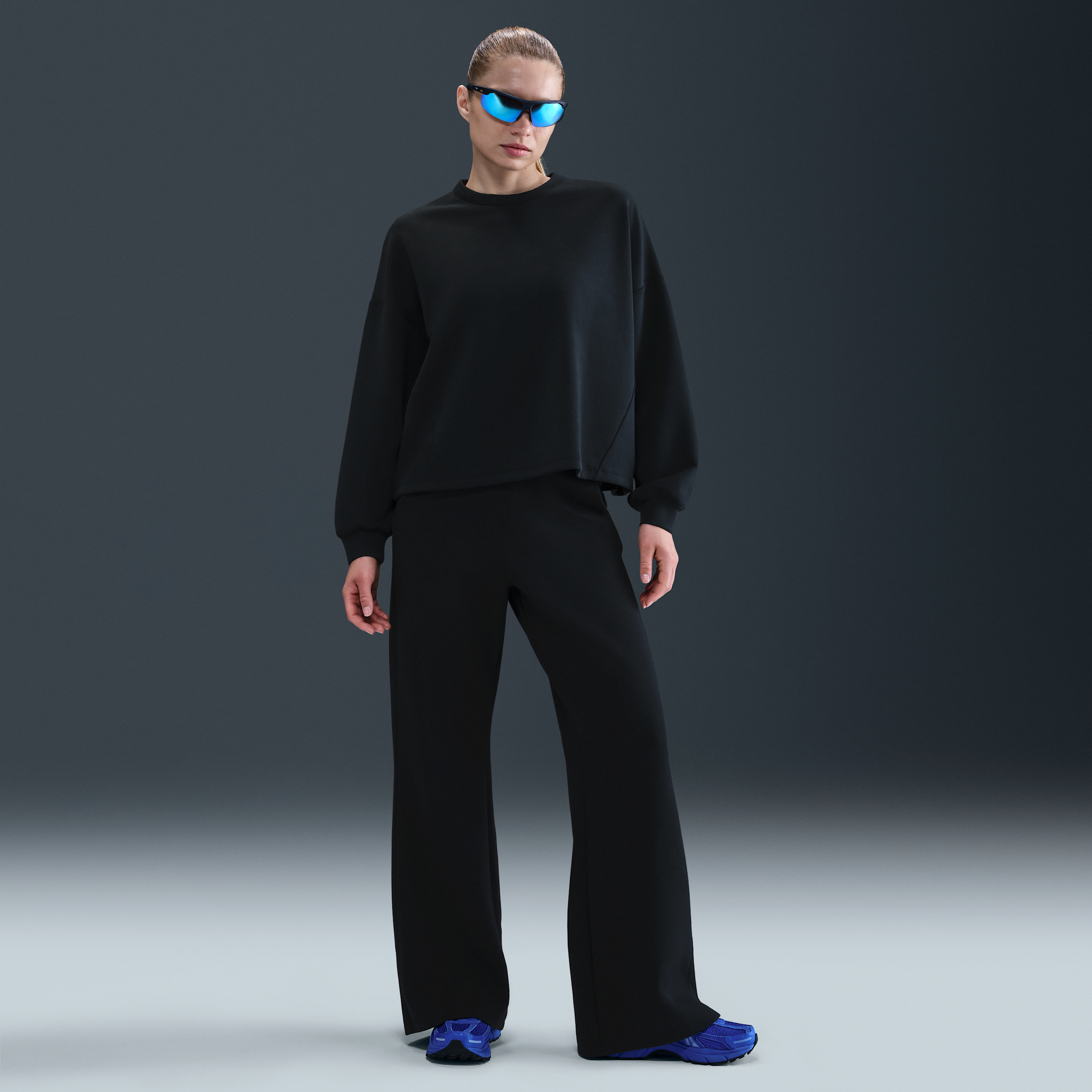 Nike 24.7 Impossiblysoft Dri-fit High-waisted Loose Flared Pants In Black