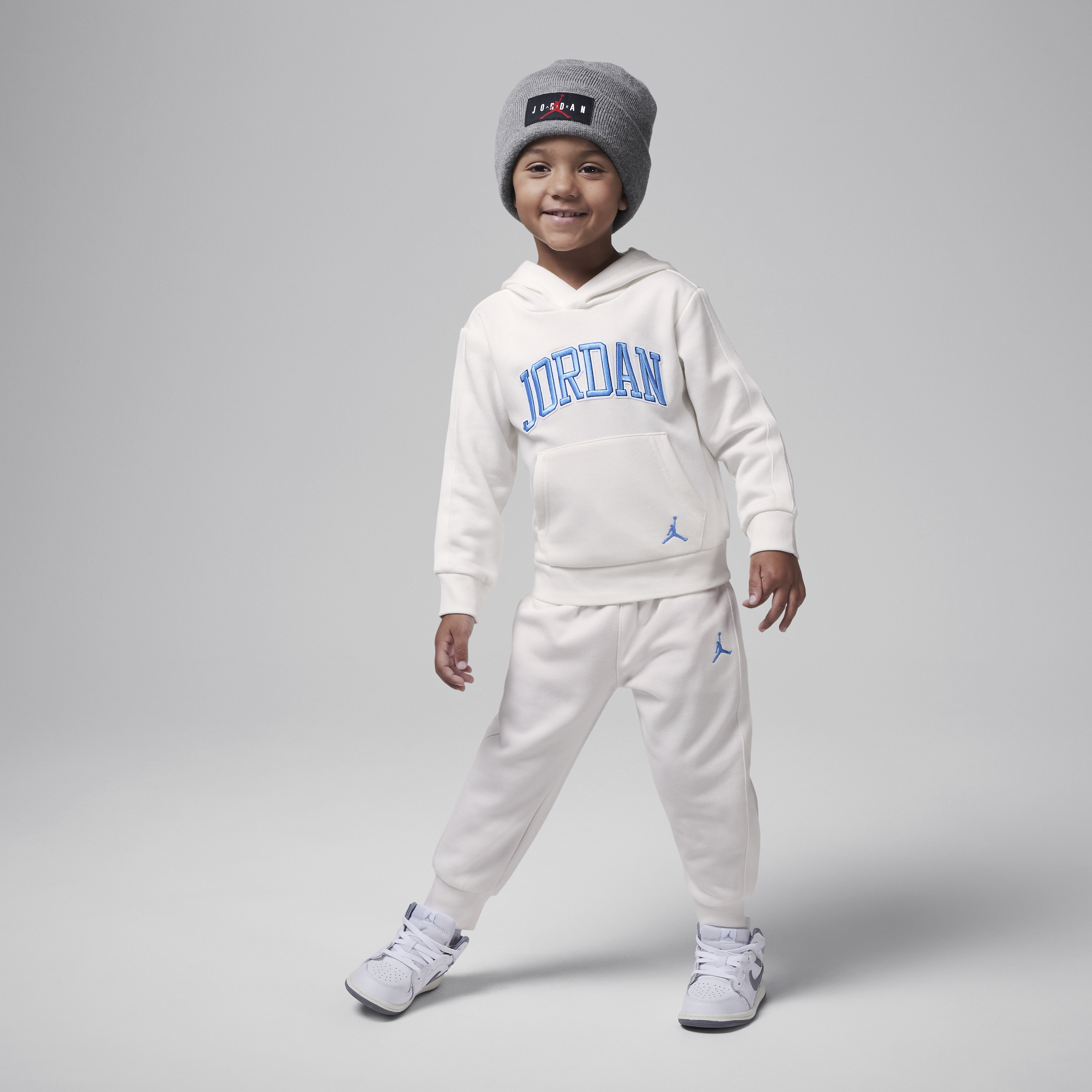 Jordan "see Me Shine" Toddler 2-piece Pullover Hoodie Set In White