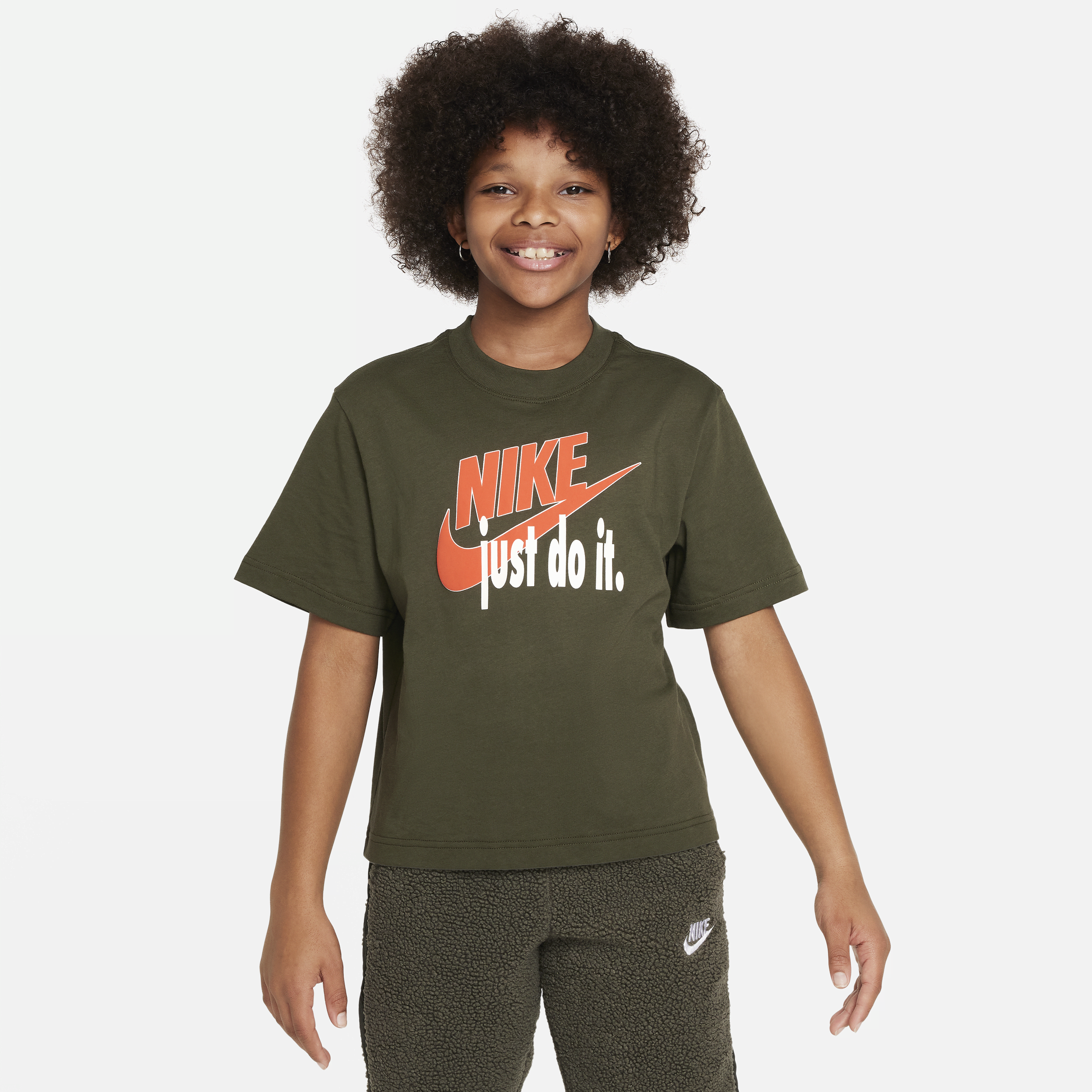 Nike Sportswear Big Kids' (girls) T-shirt In Green